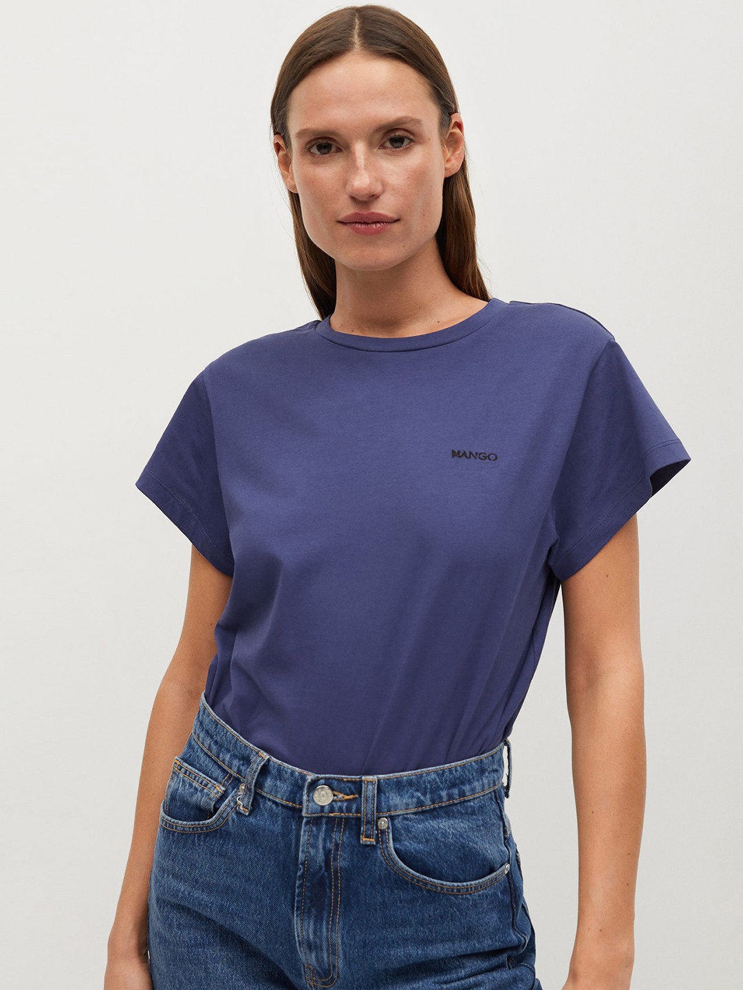 

MANGO Women Blue Solid Sustainable Round Neck T-shirt