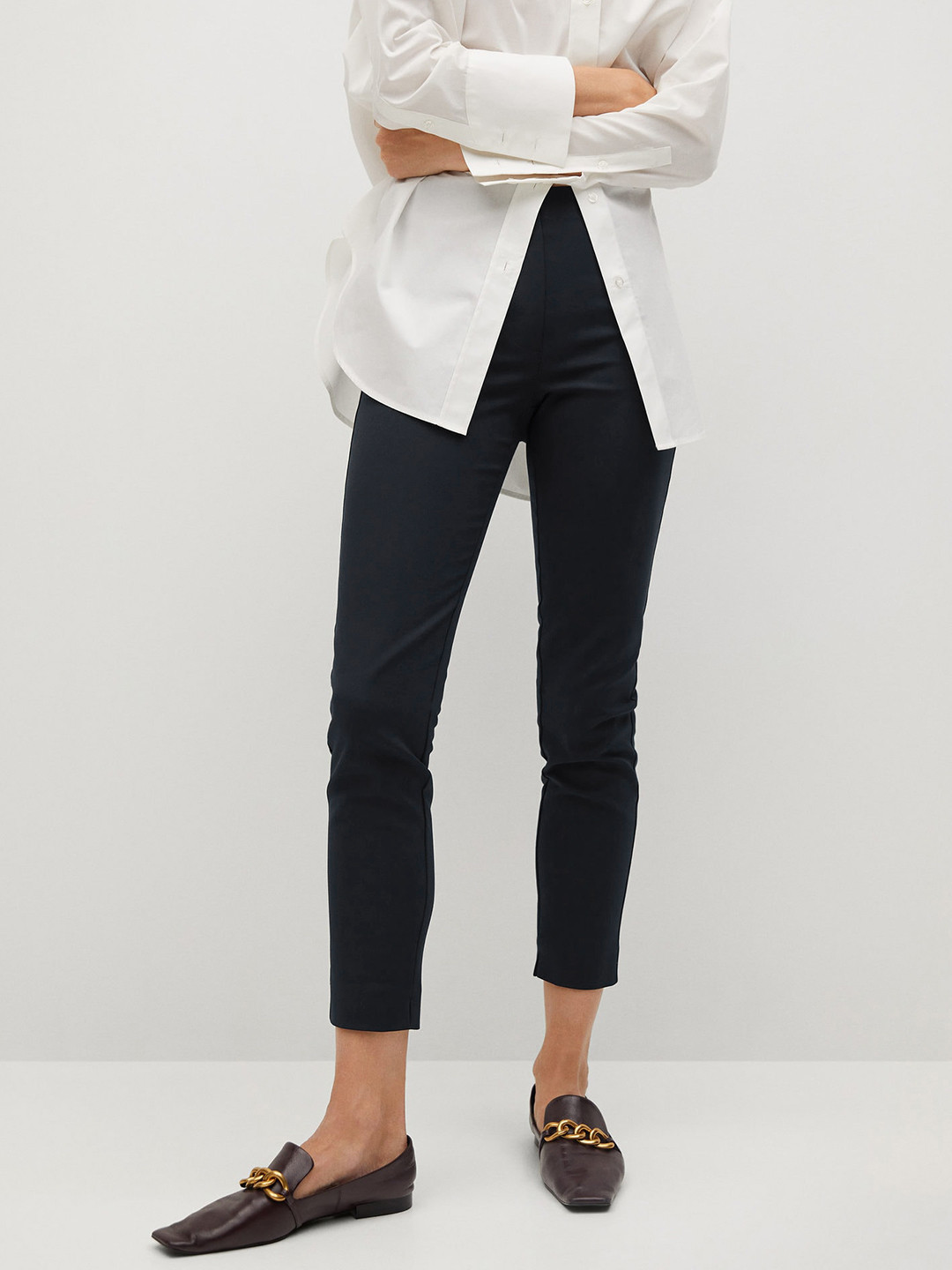 

MANGO Women Navy Blue Sustainable High-Rise Regular Fit Solid Cropped Trousers