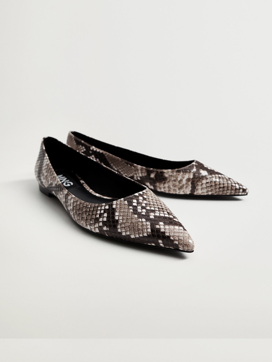 

MANGO Women Coffee Brown & Beige Snakeskin Textured Ballerinas