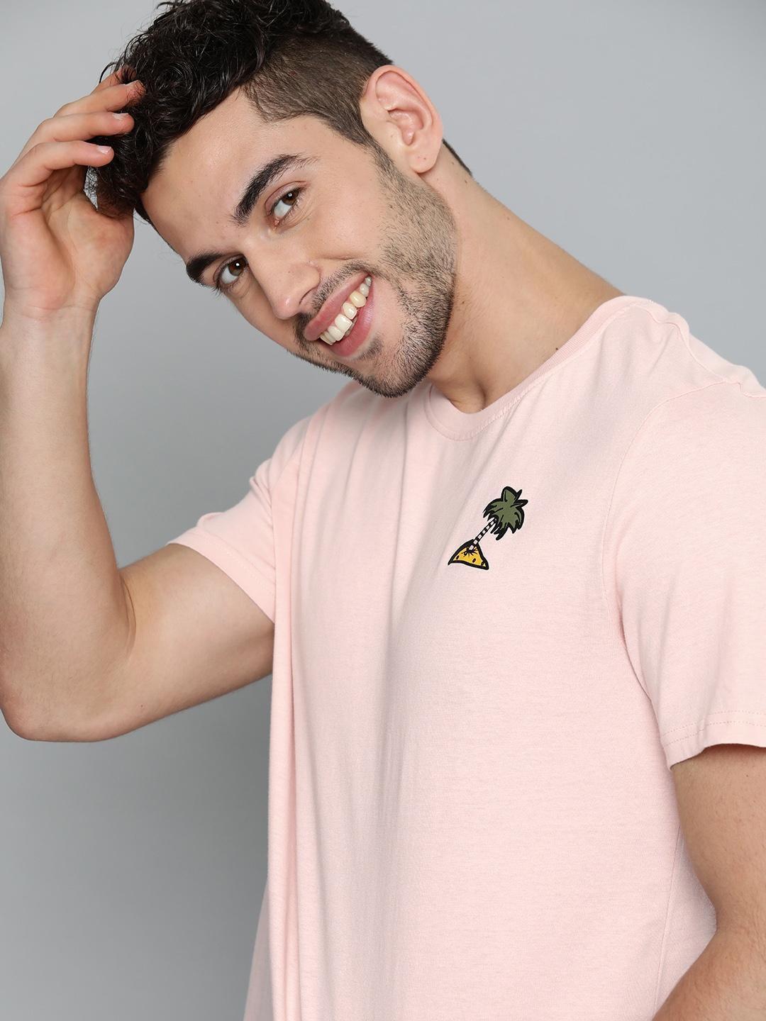 

Mast Harbour Men Pink Printed Detail Round Neck Pure Cotton T-shirt