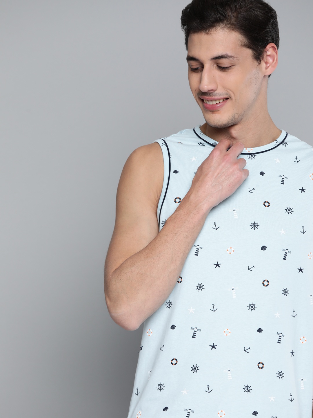 

Mast & Harbour Men Blue Printed Pure Cotton T-shirt