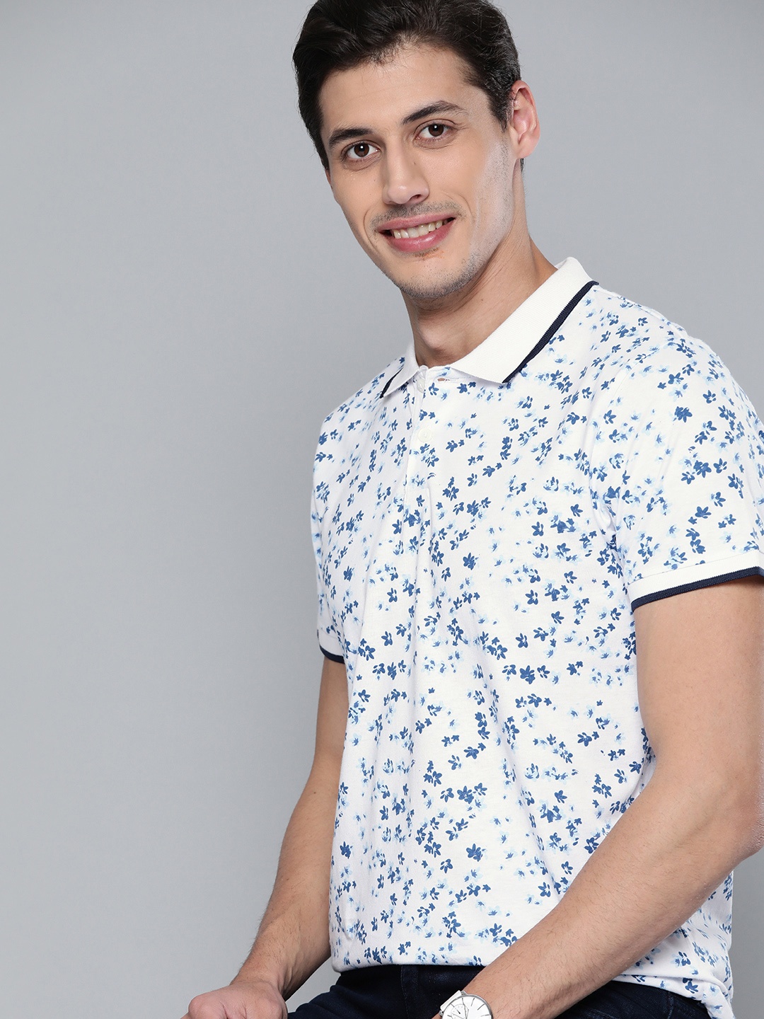 

Mast & Harbour Men White & Blue Floral Print Pure Cotton Polo Collar T-shirt