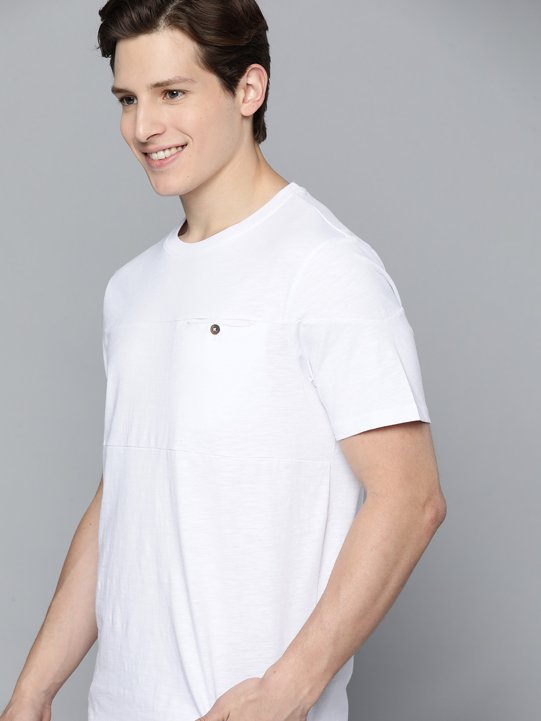 

Mast & Harbour Men White Pure Cotton T-shirt