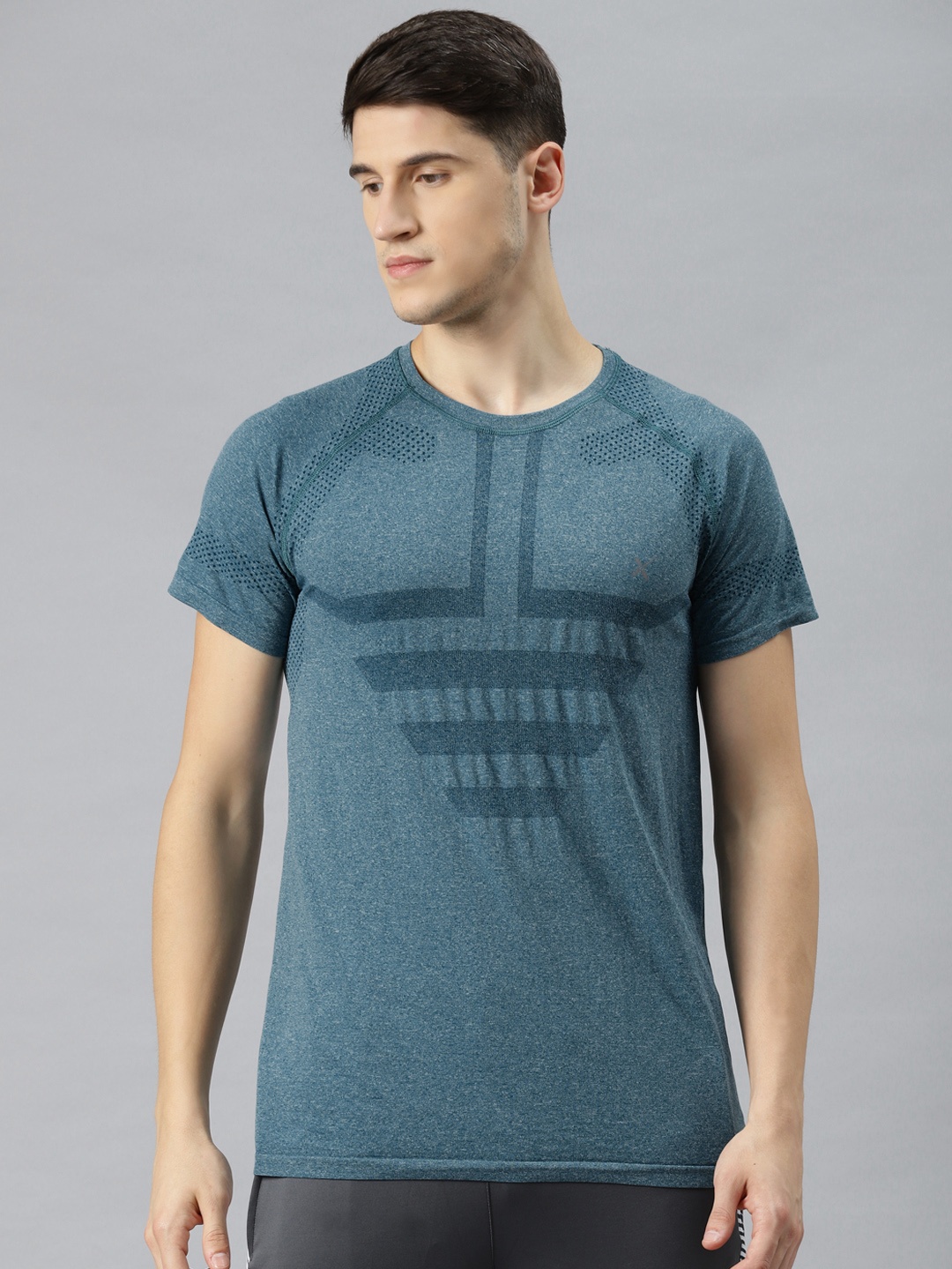 

HRX By Hrithik Roshan Men Teal Blue Printed Seamless Rapid-Dry Training T-shirt