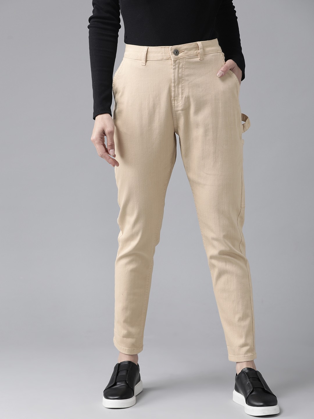 

The Roadster Lifestyle Co Women Beige Loose Fit Solid Cargos