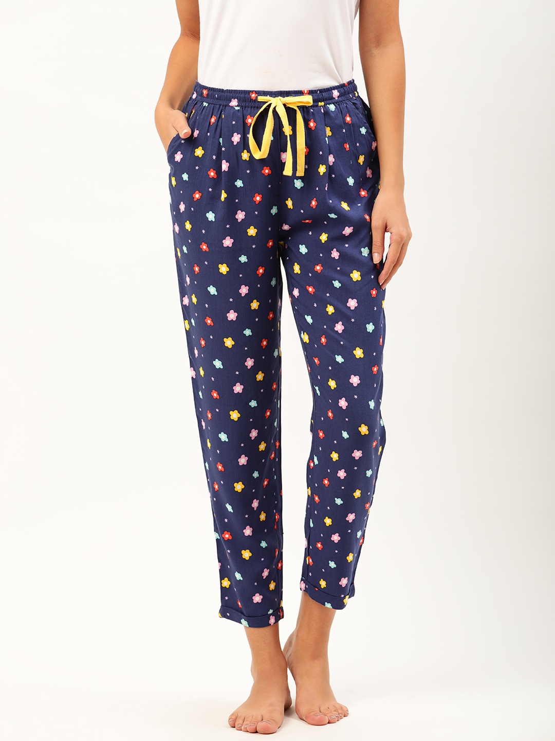 

DressBerry Women Navy Blue & Red Floral Print Cropped Lounge Pants