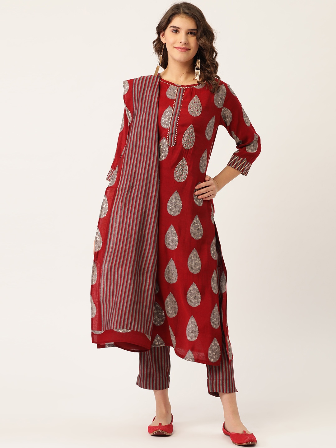 

Maaesa Women Maroon & Grey Printed Kurta with Trousers & Dupatta