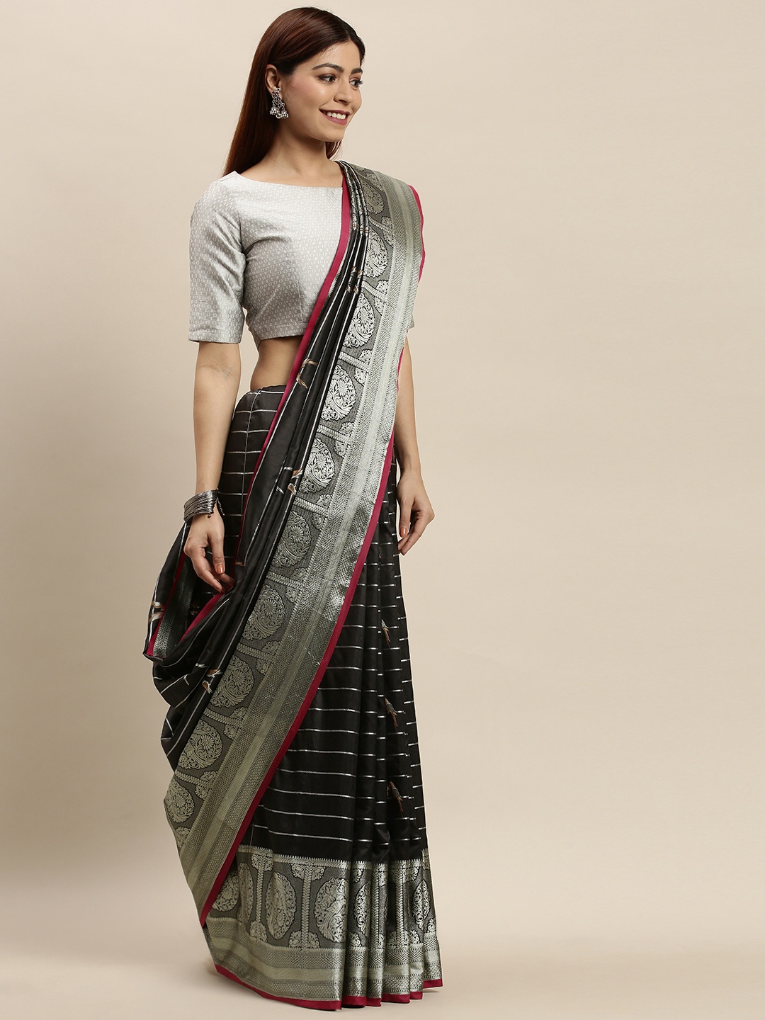 

VASTRANAND Black & Silver-Toned Striped Banarasi Saree