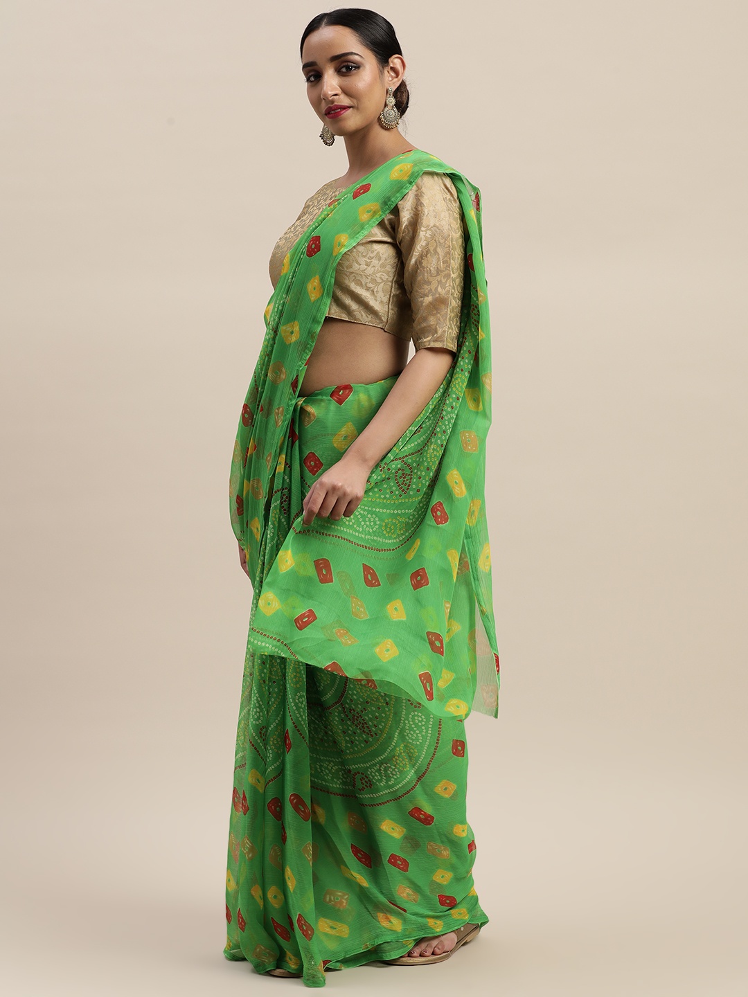 

LADUSAA Green & Yellow Printed Bandhani Saree