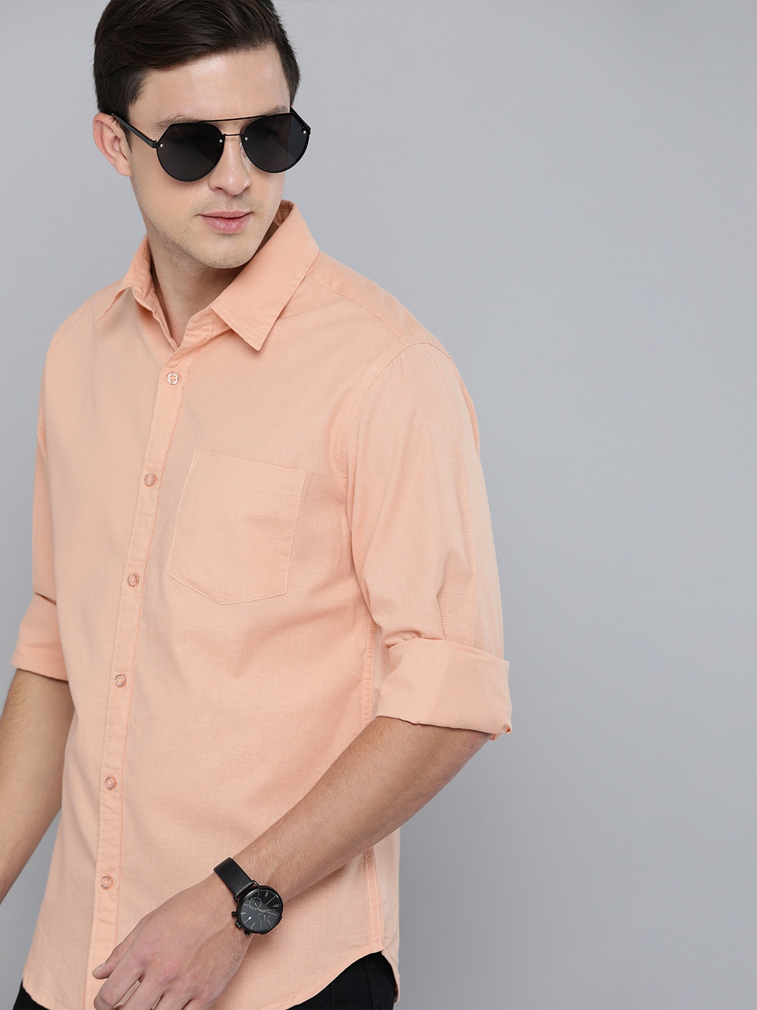 

Harvard Men Peach-Coloured Regular Fit Solid Sustainable Casual Shirt