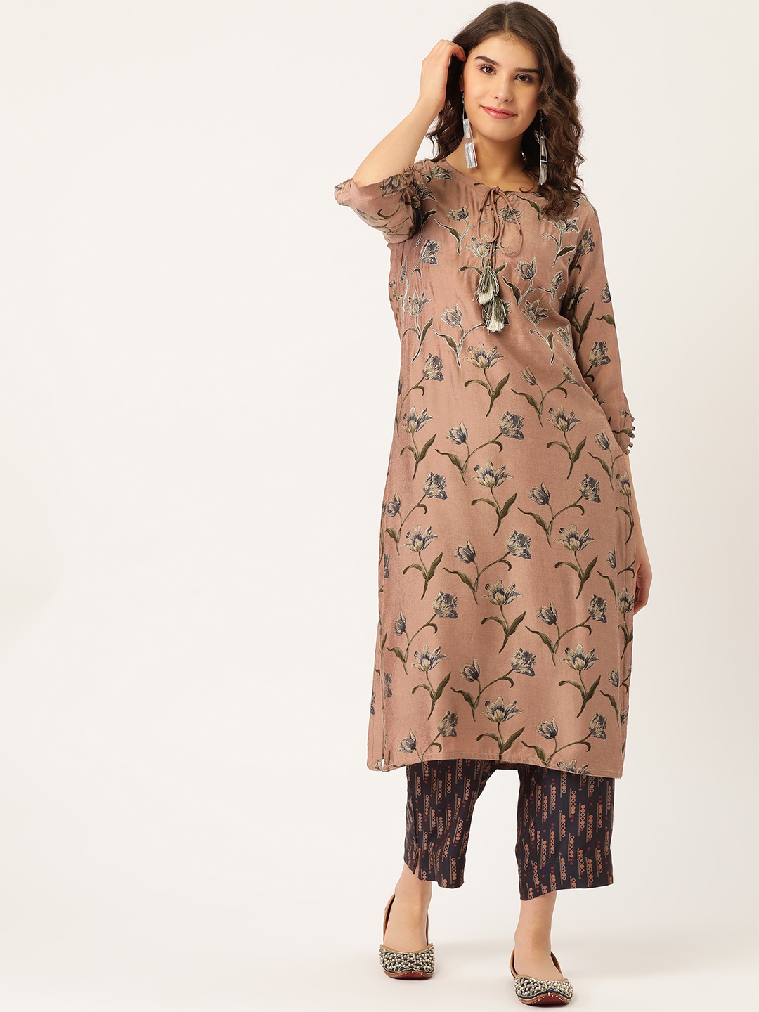 

Maaesa Women Dusty Pink & Olive Green Printed Kurta with Trousers