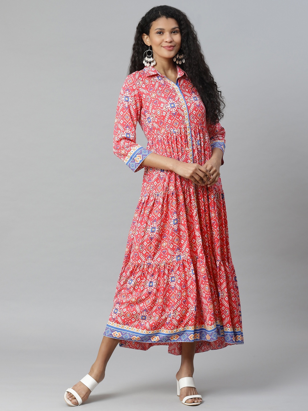 

Rangriti Women Coral Pink & White Tiered Ikkat Printed Shirt Dress