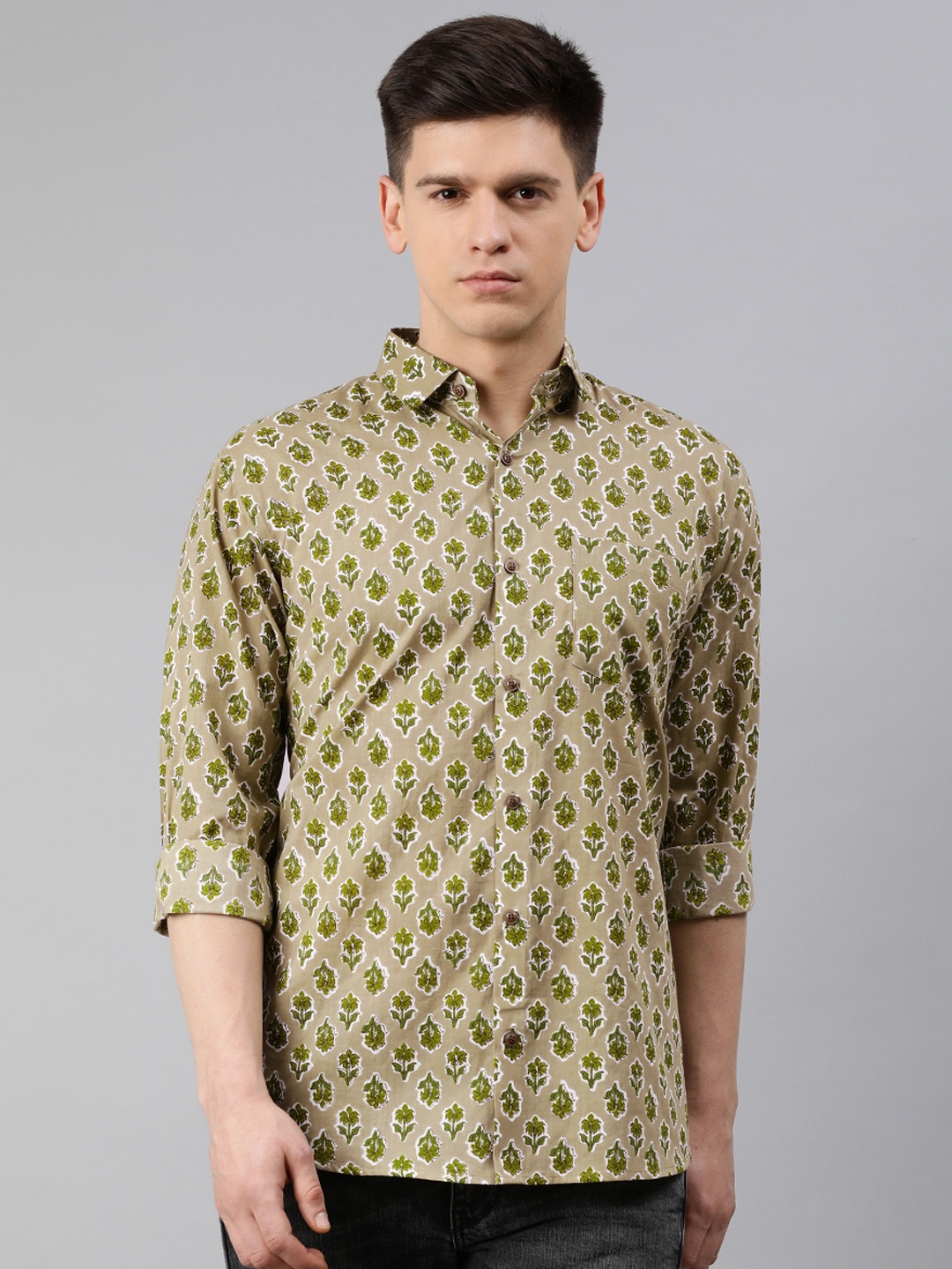 

MILLENNIAL MEN Men Beige & Olive Green Regular Fit Printed Casual Shirt