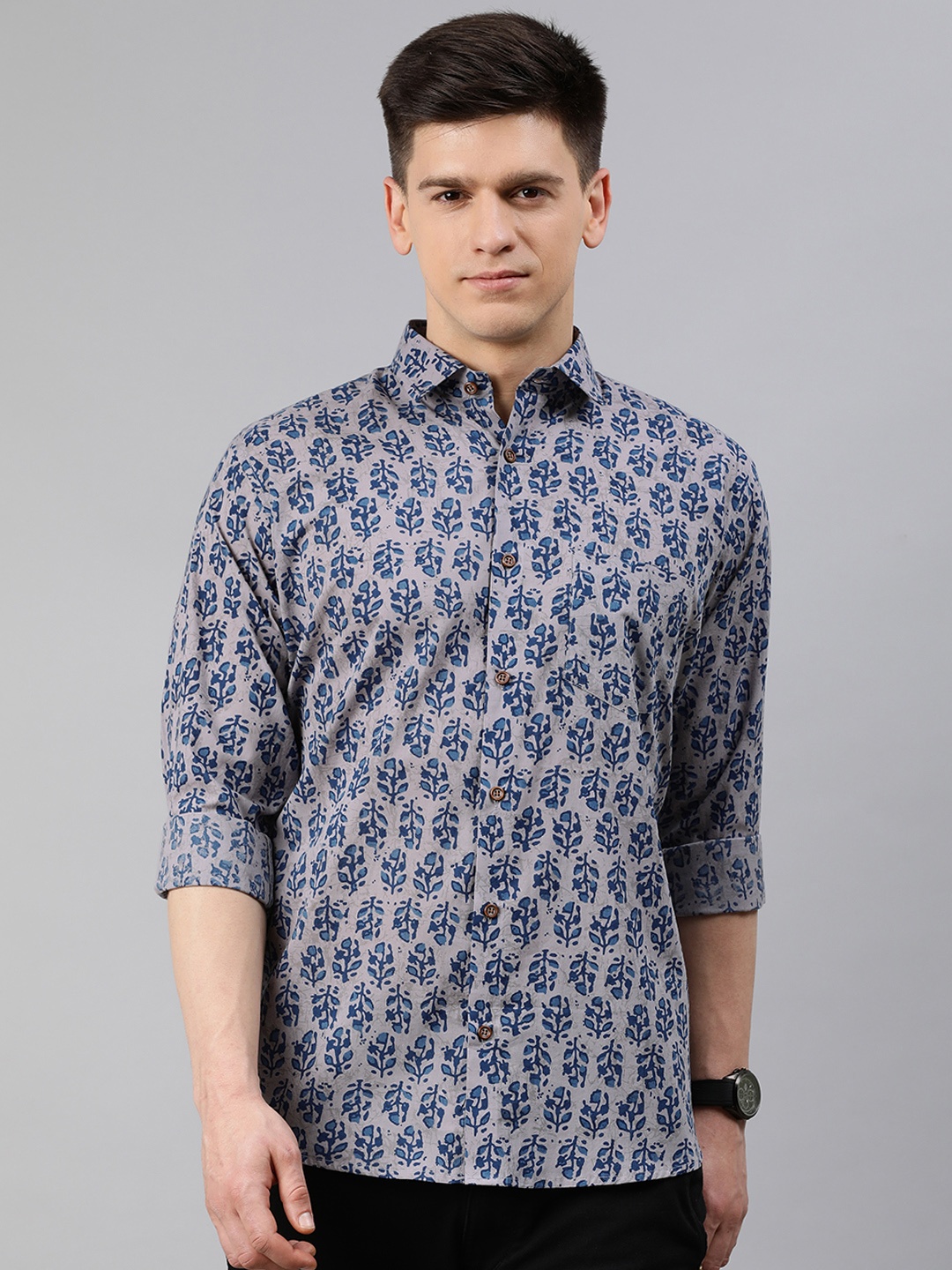 

MILLENNIAL MEN Men Grey & Blue Regular Fit Floral Printed Casual Shirt