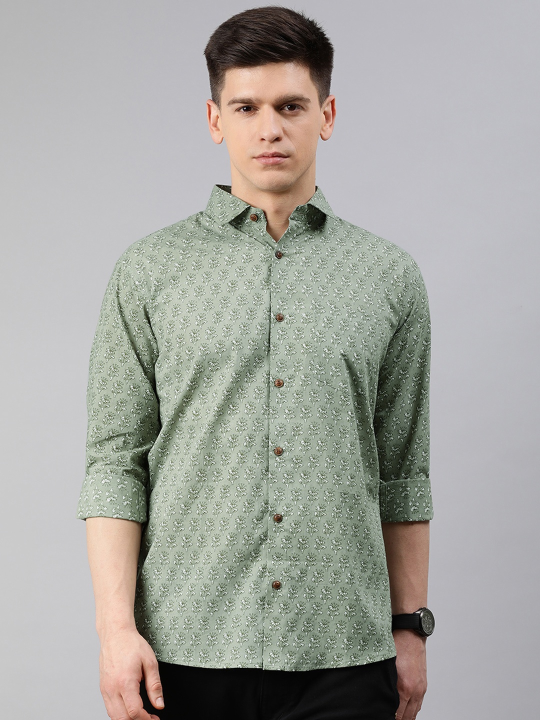 

MILLENNIAL MEN Men Sea Green & White Regular Fit Floral Printed Casual Shirt