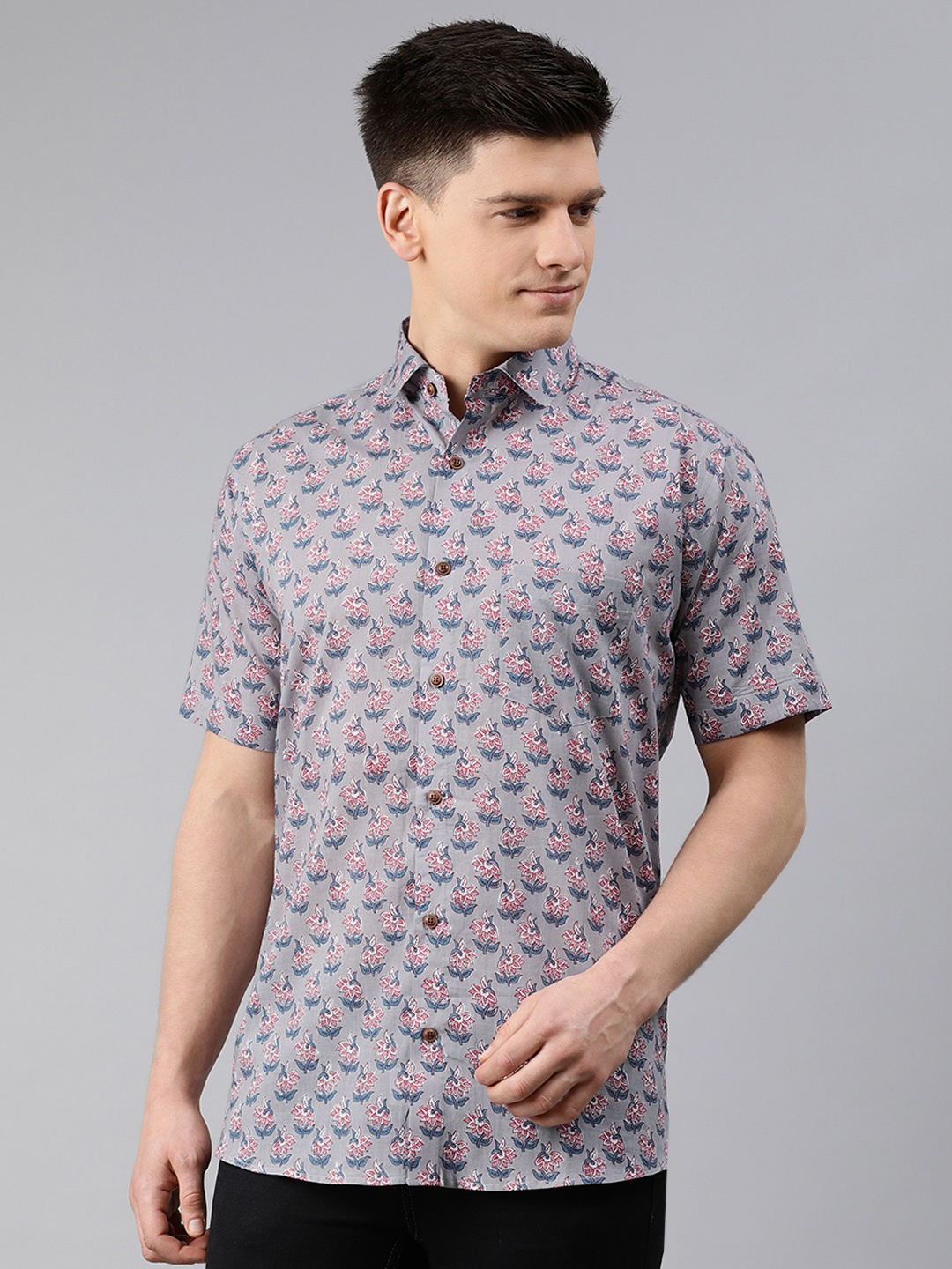 

MILLENNIAL MEN Men Grey & Pink Regular Fit Floral Printed Casual Shirt