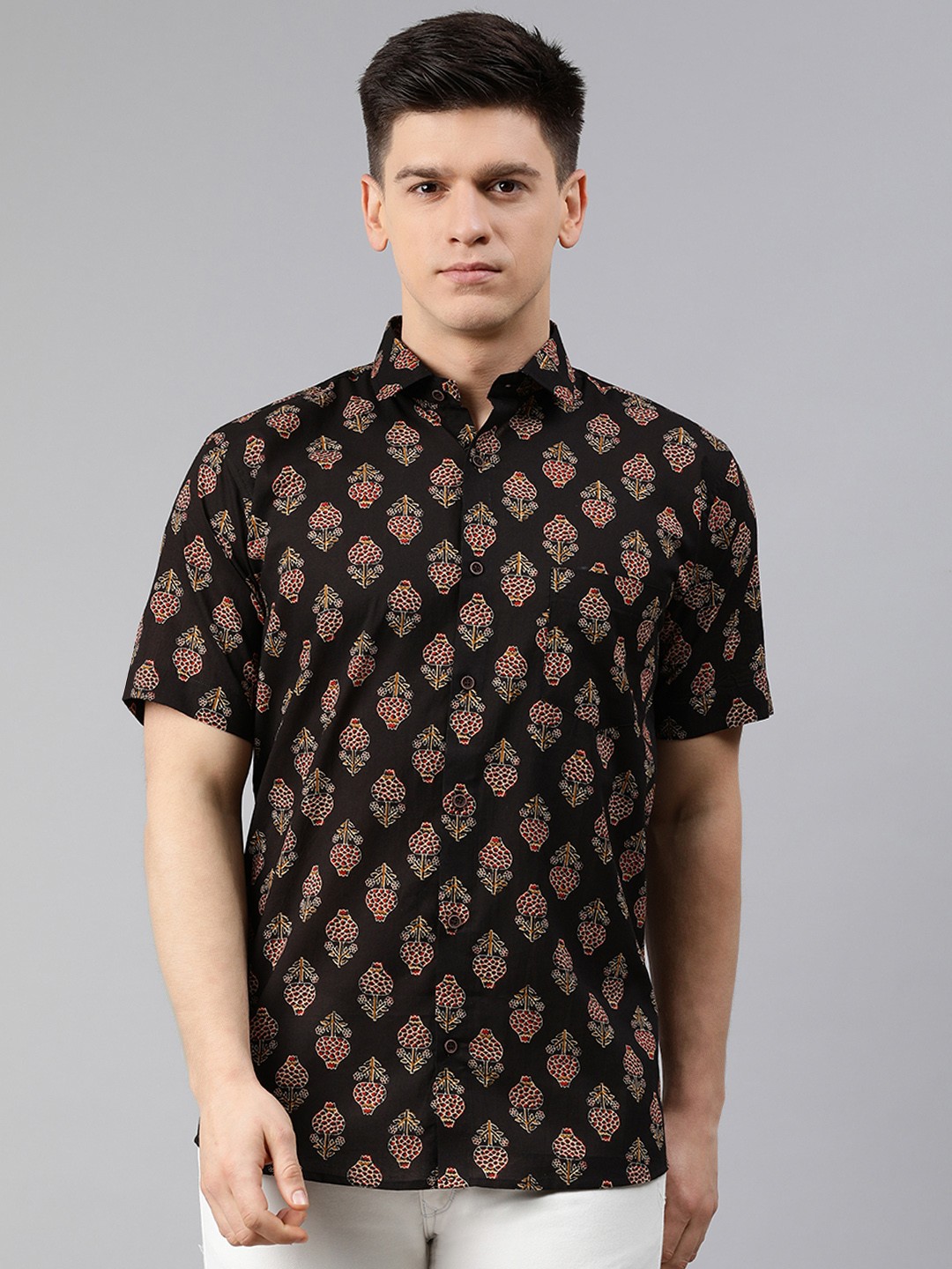 

MILLENNIAL MEN Men Black & Beige Regular Fit Printed Pure Cotton Casual Shirt