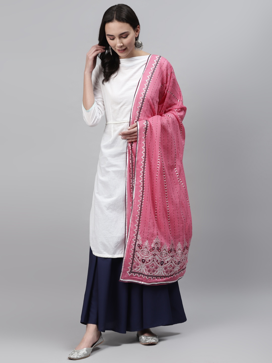 

AURELIA Pink & Silver Printed Pure Cotton Dupatta