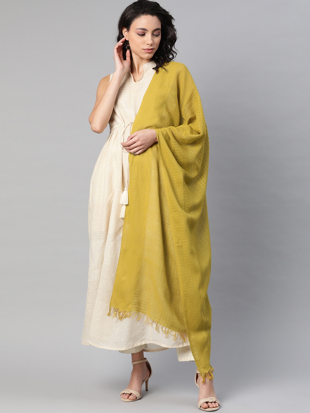 

AURELIA Olive Green Pure Cotton Self-Checked Dupatta