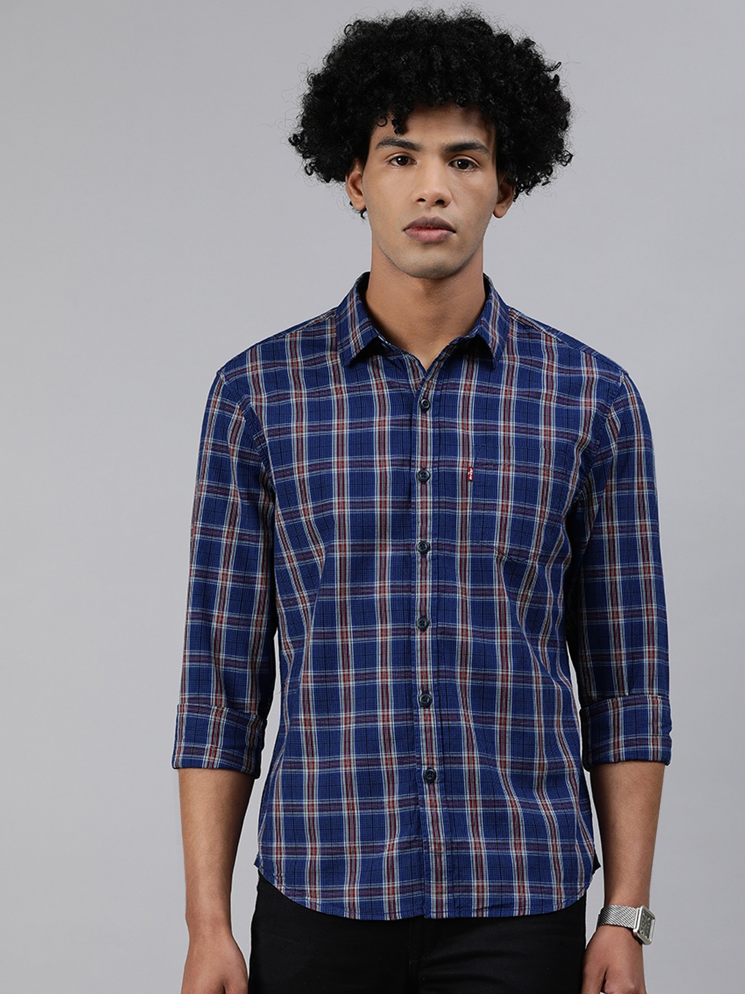 

Levis Men Navy Blue & Rust Red Slim Fit Checked Casual Shirt