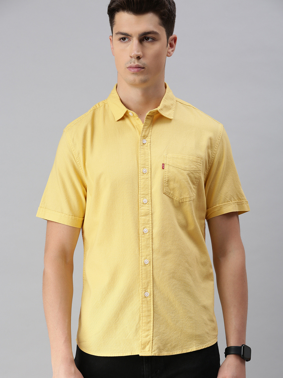 

Levis Men Yellow Slim Fit Solid Casual Shirt