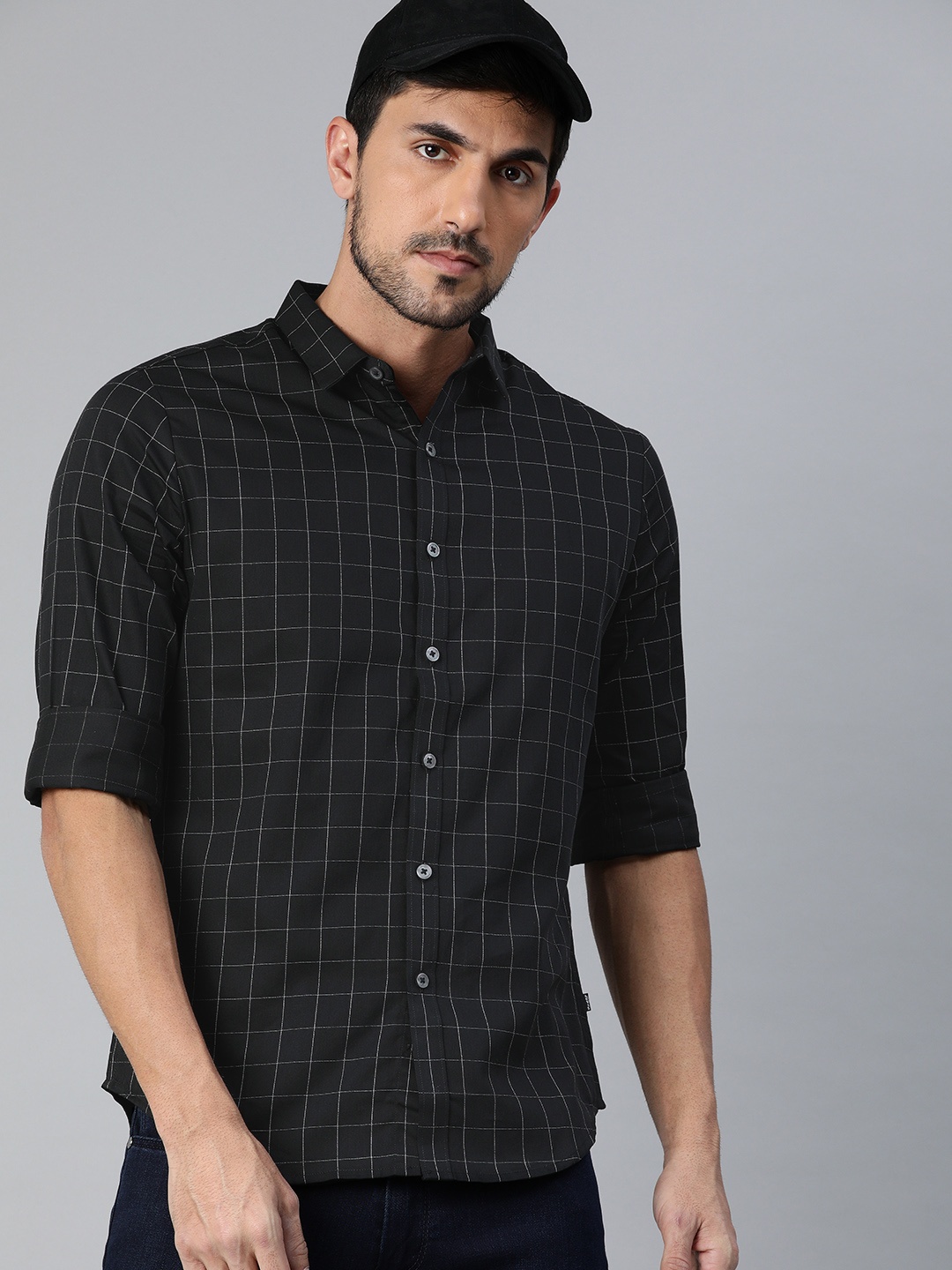 

Levis Men Black & White Slim Fit Checked Casual Shirt