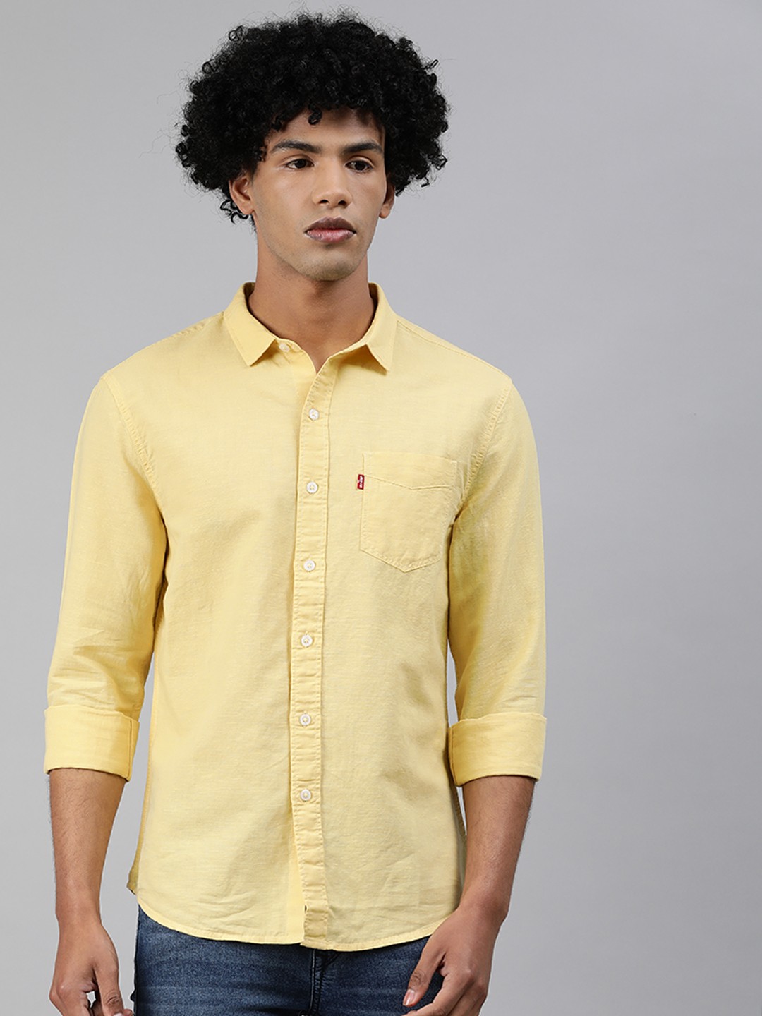 

Levis Men Yellow Slim Fit Solid Casual Shirt