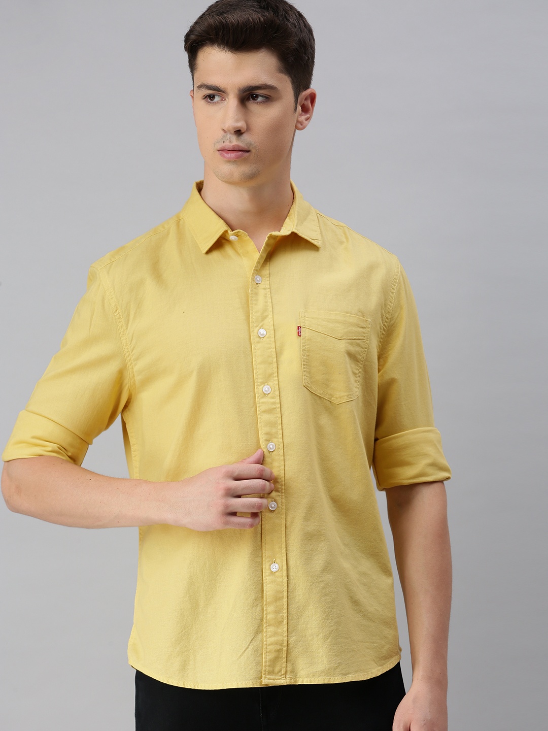 

Levis Men Yellow Slim Fit Solid Casual Shirt
