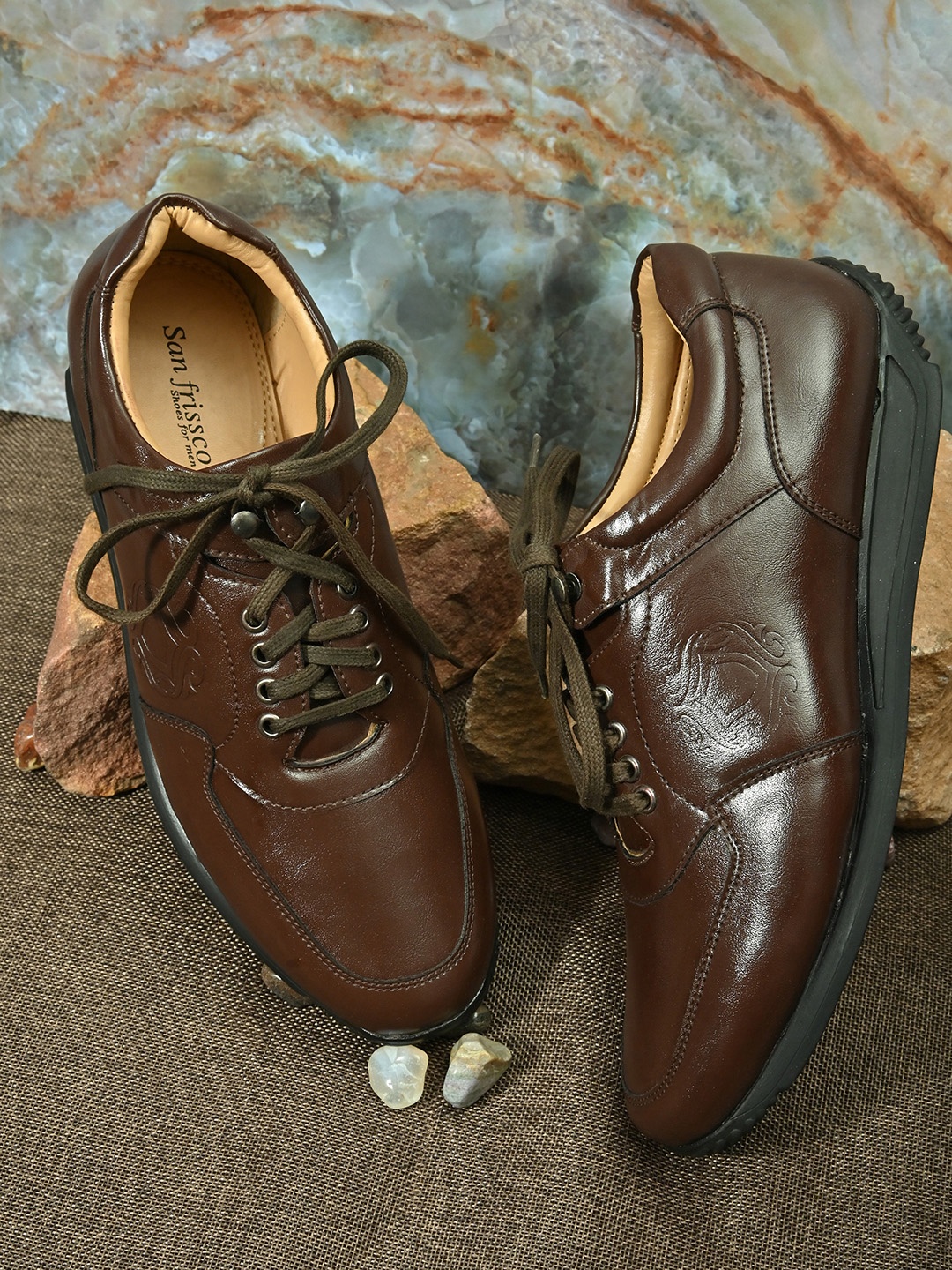 

San Frissco Men Brown Solid Sneakers