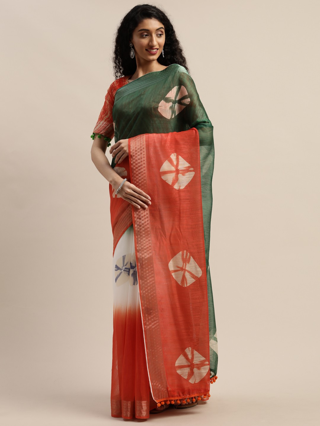 

SHAVYA Orange & Green Cotton Blend Printed Saree