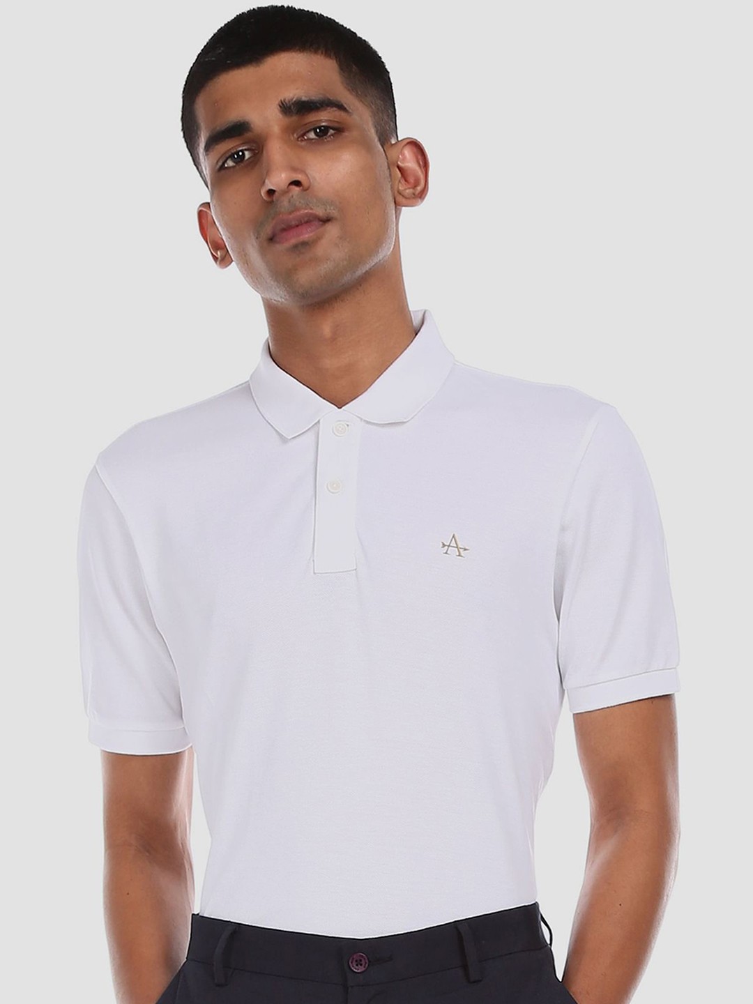 

Arrow Men White Solid Polo Collar T-shirt