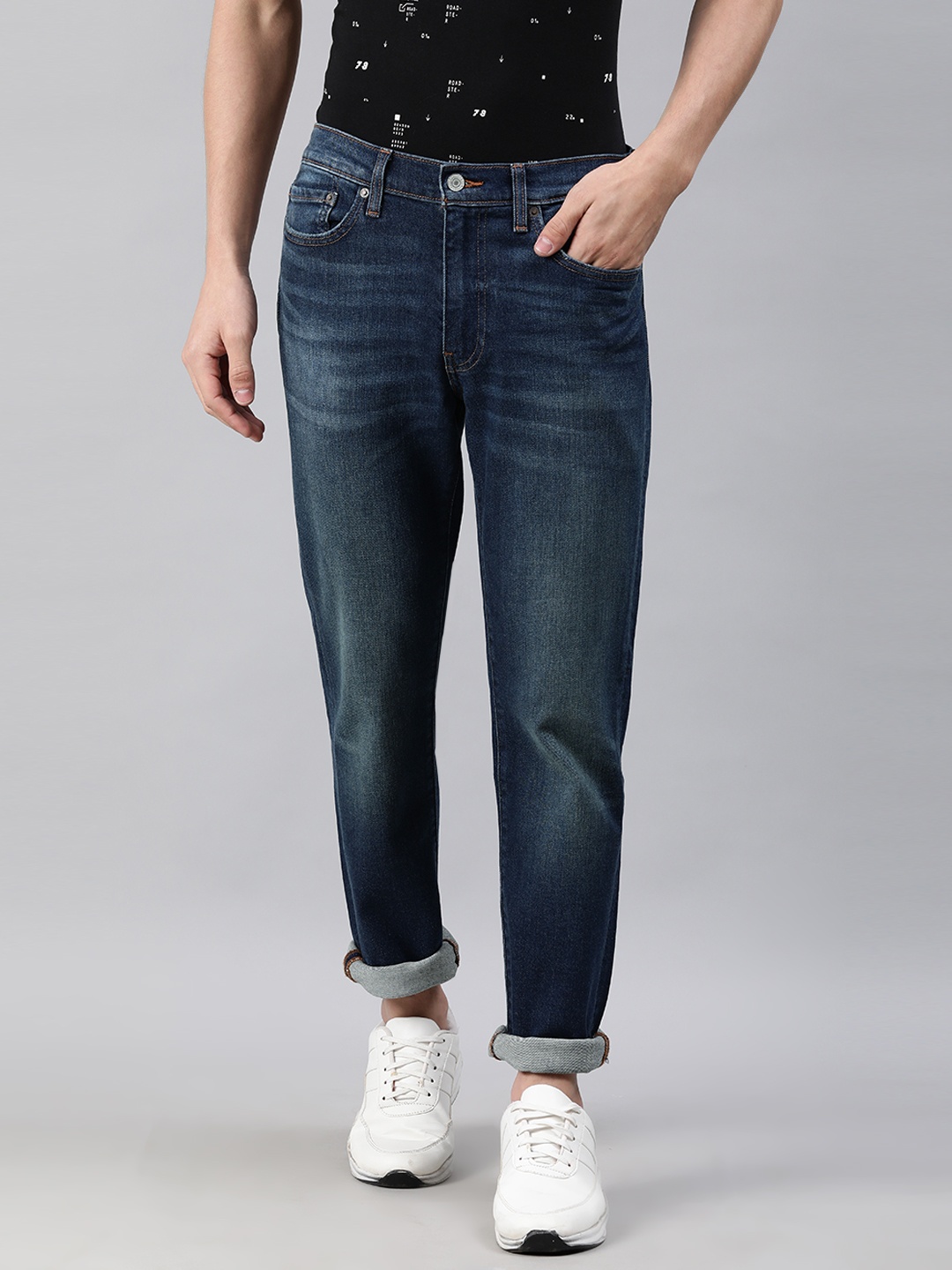 

Levis Men Blue 511 Slim Fit Light Fade Stretchable Sustainable Jeans