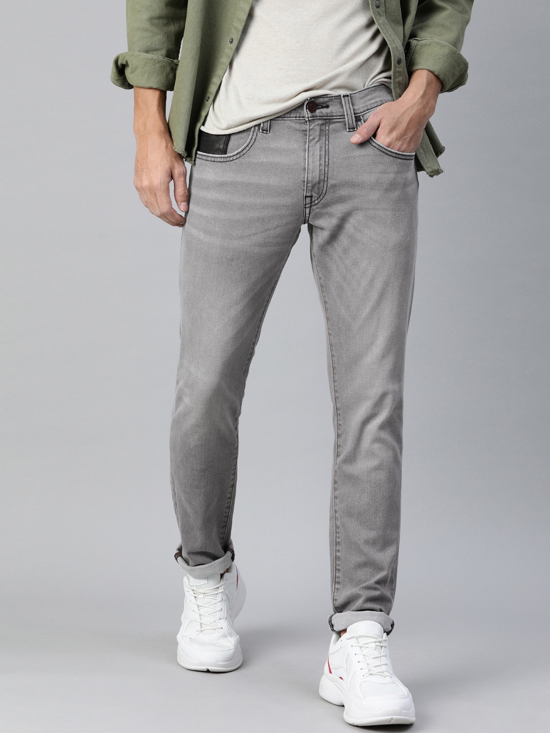 

Levis Men Grey 65504 Skinny Fit Mid-Rise Clean Look Stretchable Jeans