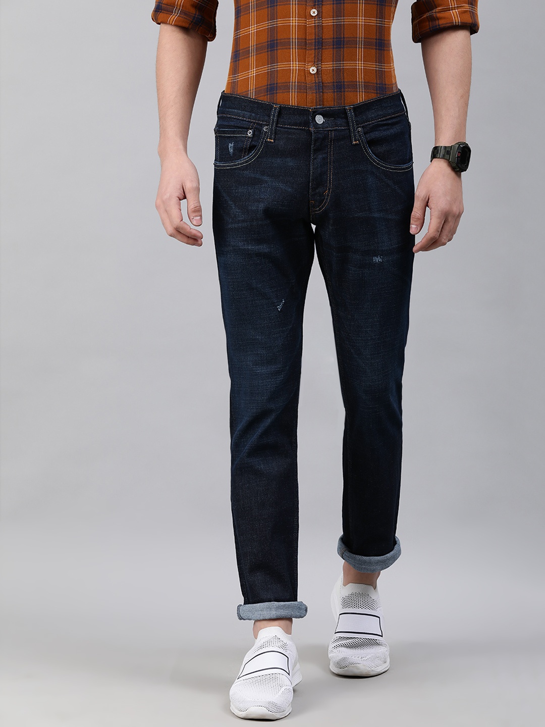 

Levis Men Blue Skinny Fit Mid-Rise Low Distress Jeans