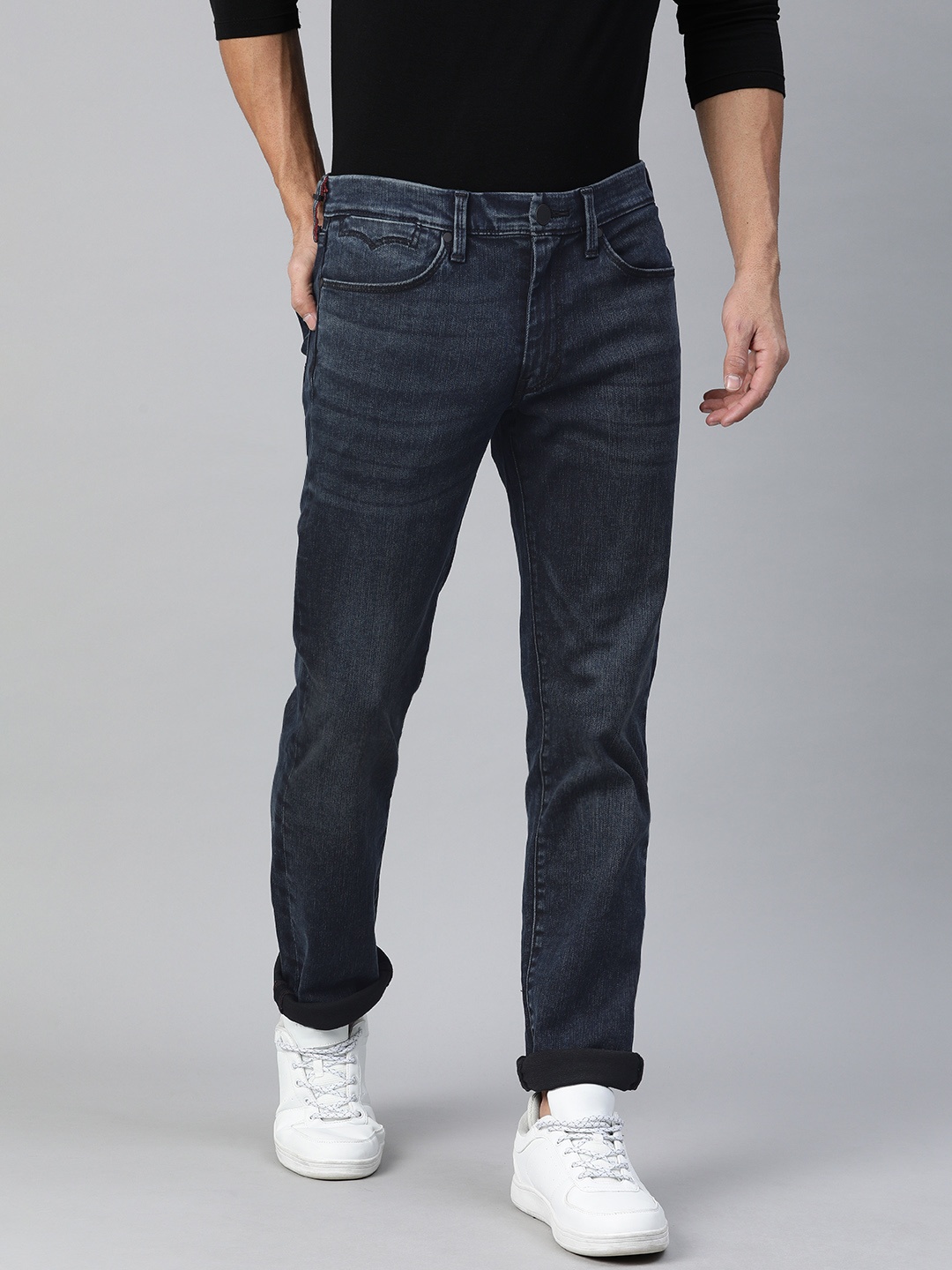 

Levis Men Black 511 Slim Fit Mid-Rise Clean Look Stretchable Jeans