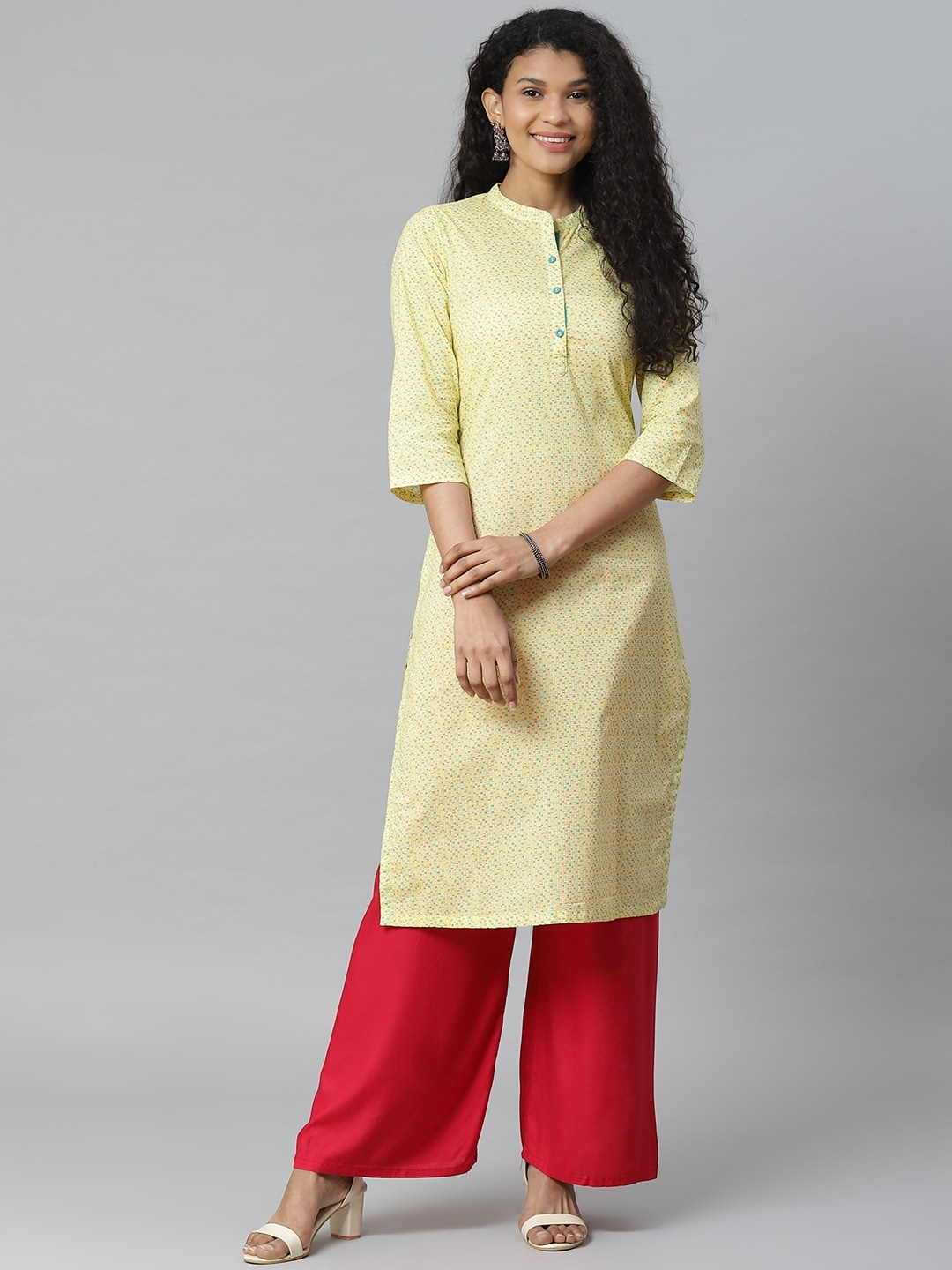 

Rangriti Women Yellow & Blue Checked Pure Cotton Straight Kurta