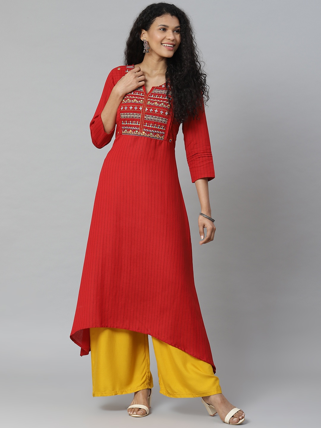 

Rangriti Women Maroon Shekhawati Yoke Design Liva Asymmetric A-Line Kurta