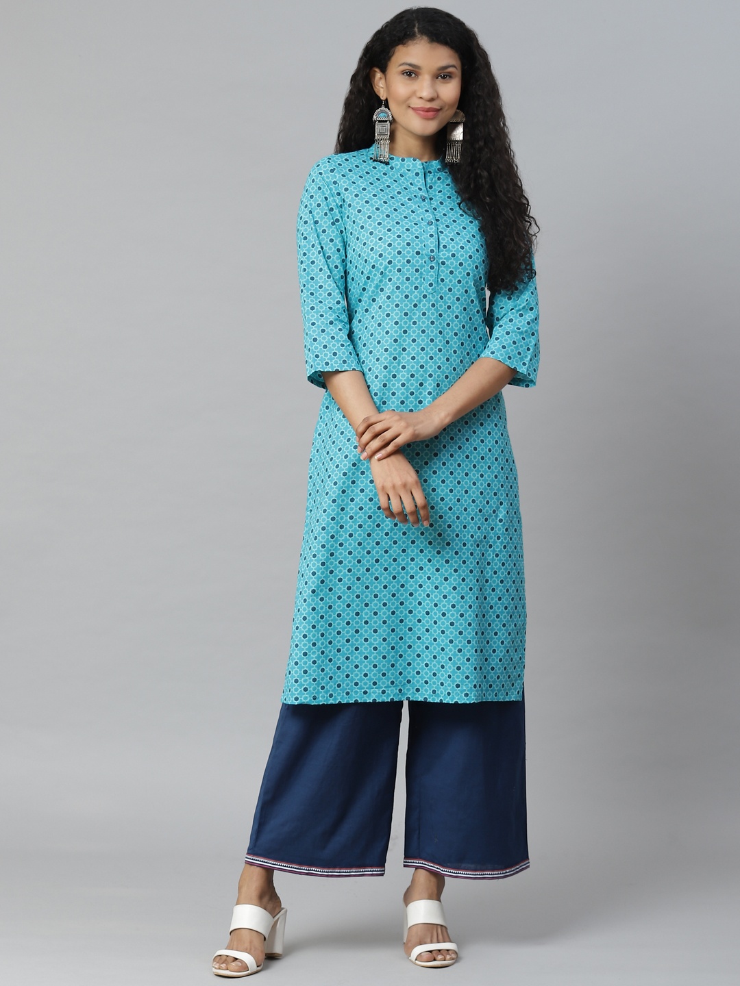 

Rangriti Women Blue Printed Pure Cotton Straight Kurta