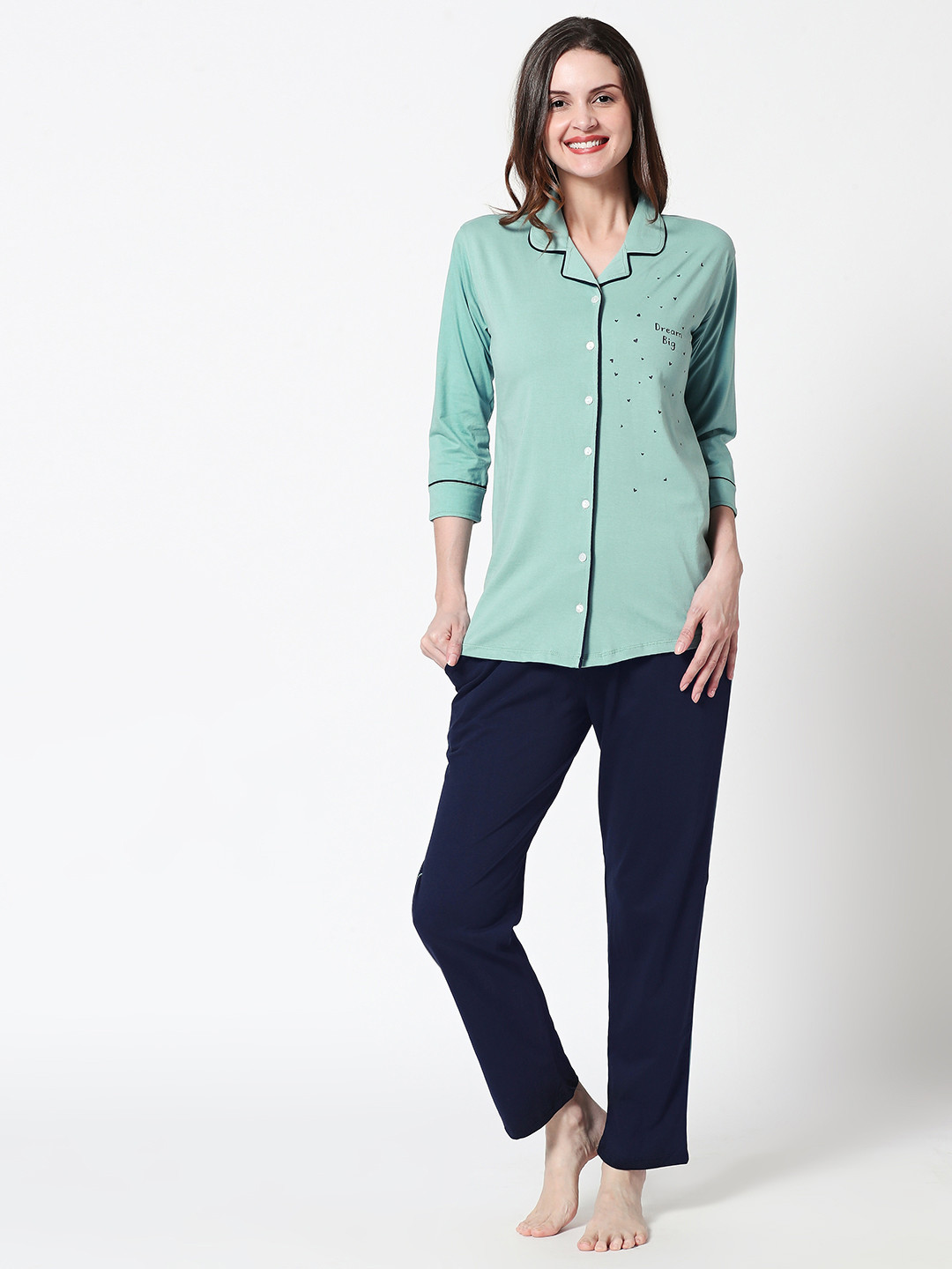 

Zeyo Women Green Solid Night Suits
