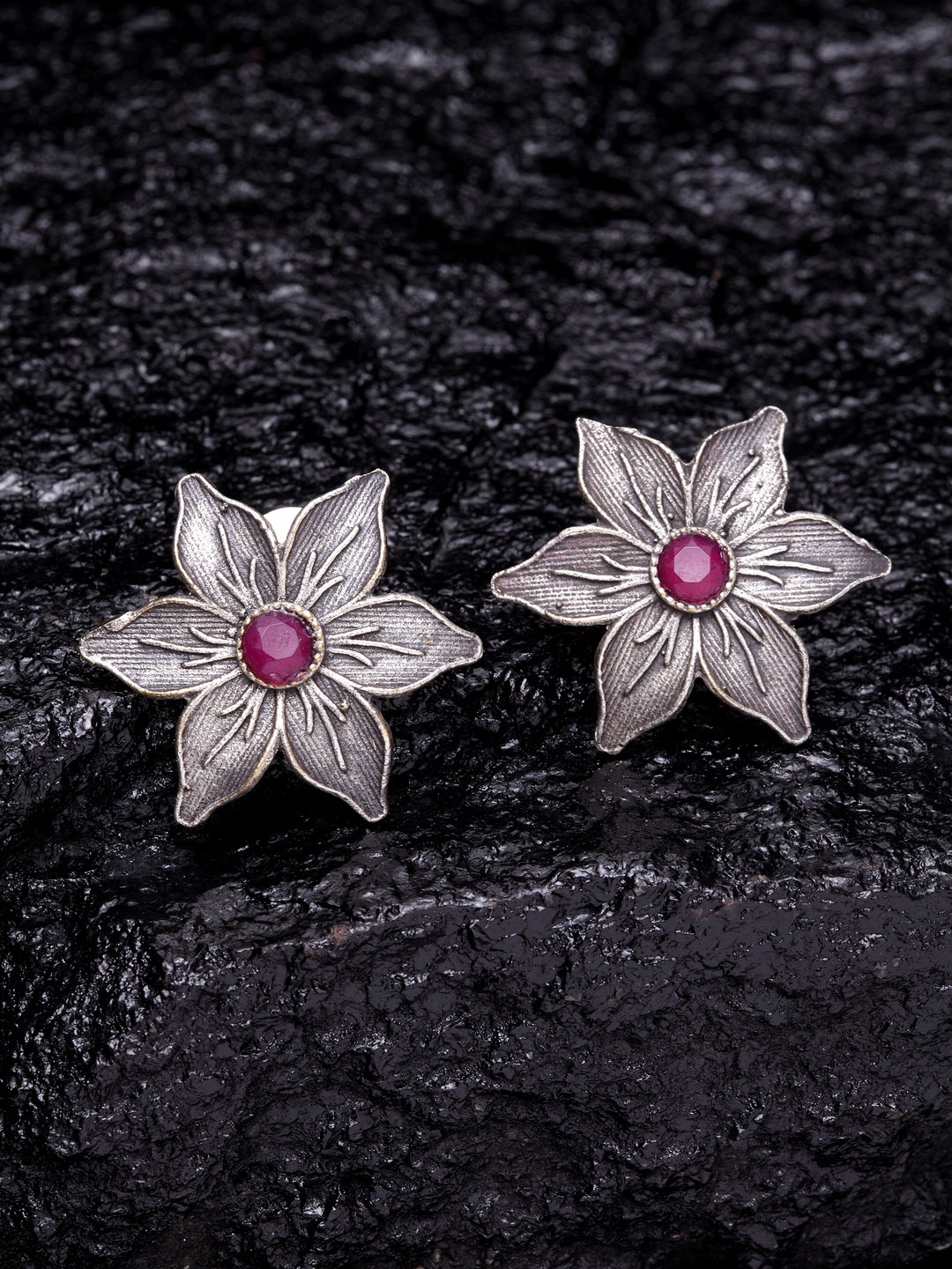 

PANASH Silver-Toned & Pink Floral Studs