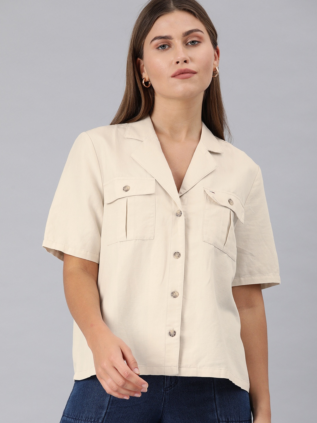 

Tommy Hilfiger Women Off-White Regular Fit Solid Cuban Collar Casual Shirt