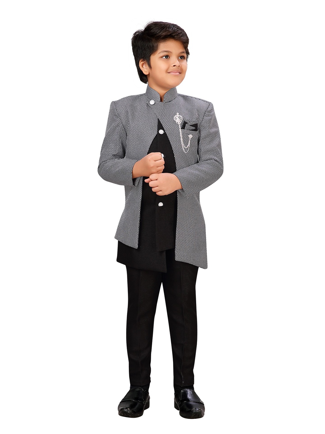 

Aj DEZInES Boys Black & White Printed Sherwani