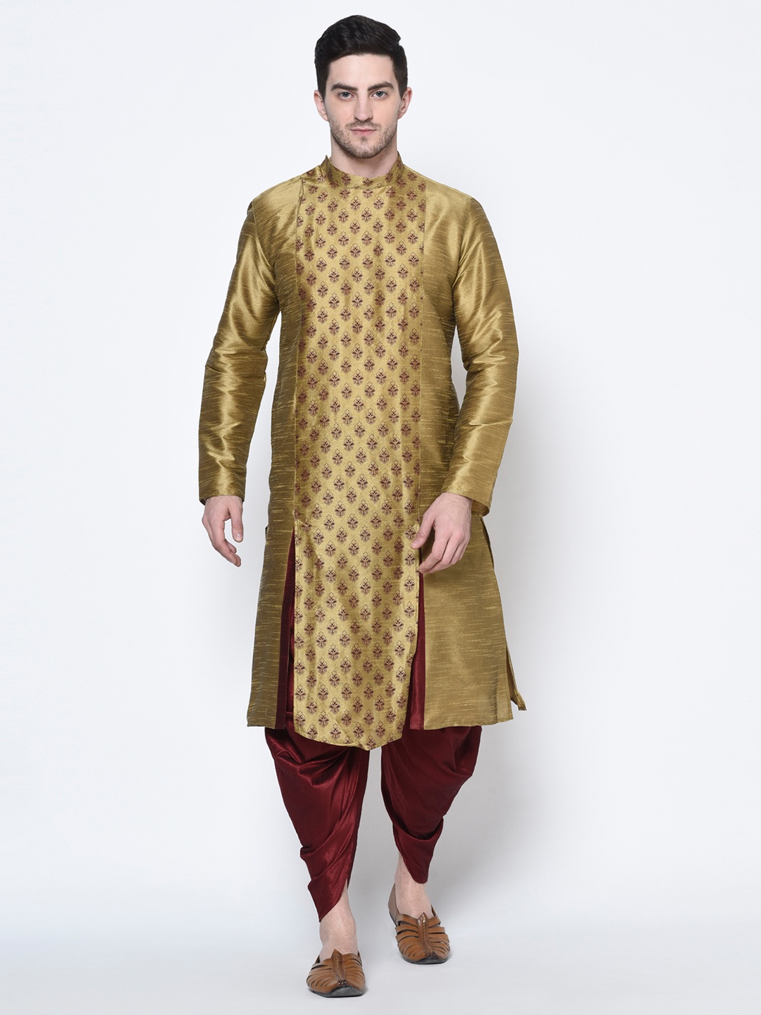 

DEYANN Men Gold-Toned & Maroon Printed Kurta with Dhoti Pants