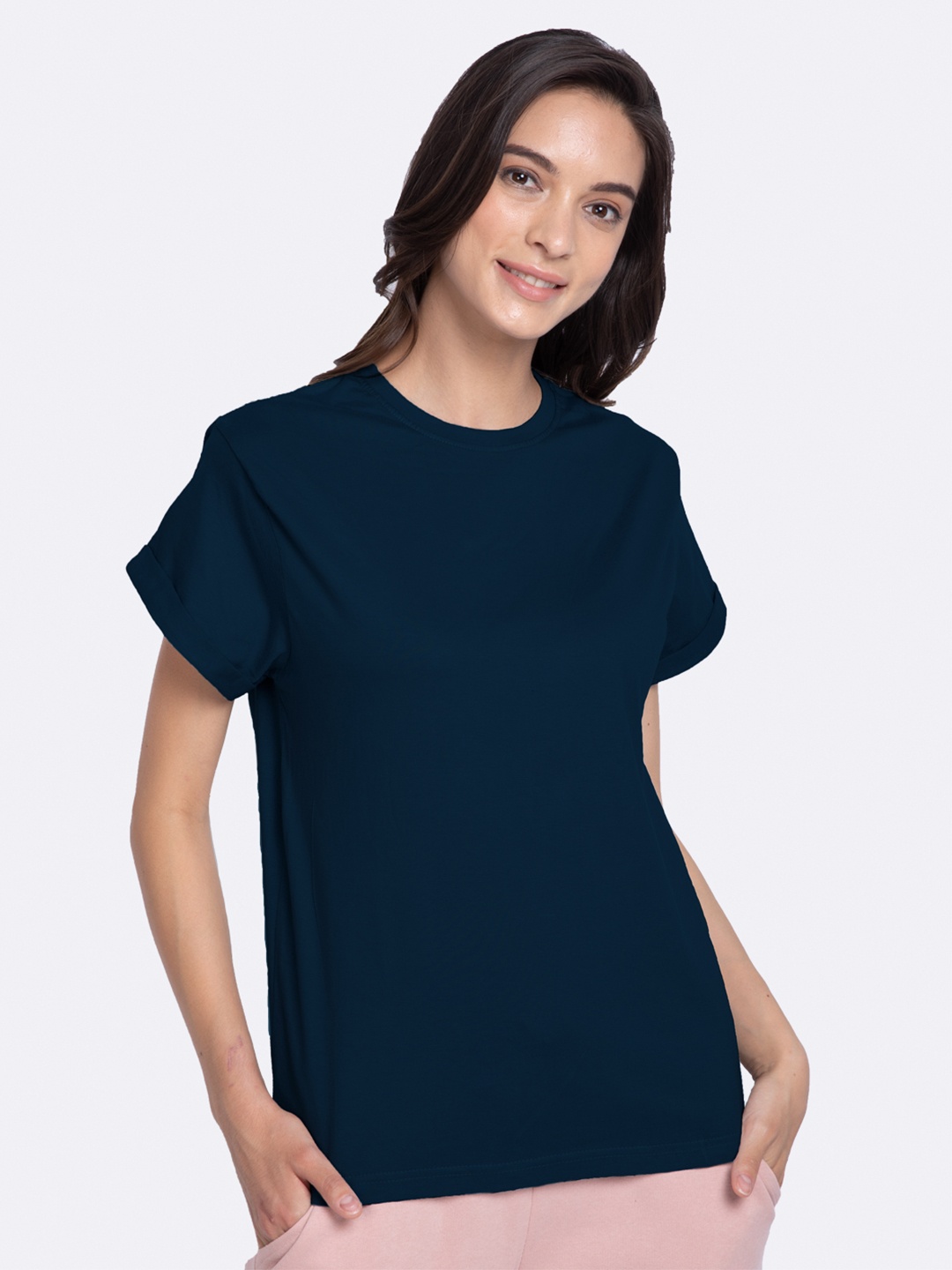 

Bewakoof Women Blue Solid Round Neck Cotton Pure Cotton Boyfriend T-Shirt