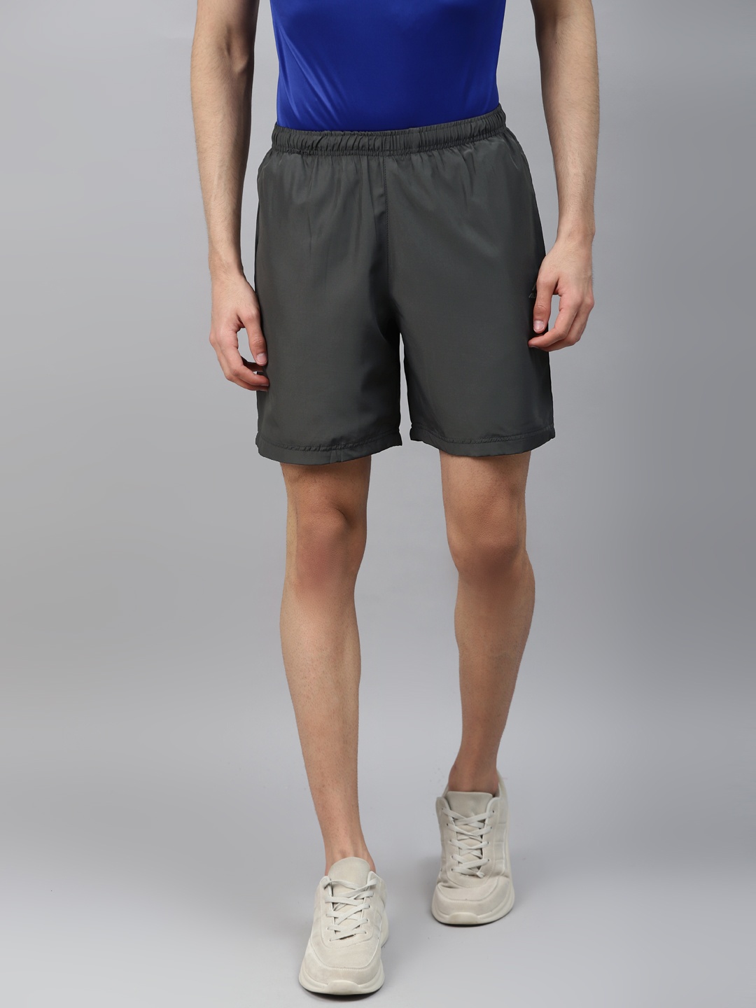 

Alcis Men Charcoal Grey Solid Slim Fit Sports Shorts