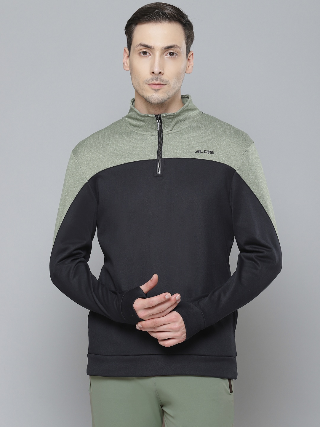 

Alcis Men Black & Green Colourblocked Sweatshirt