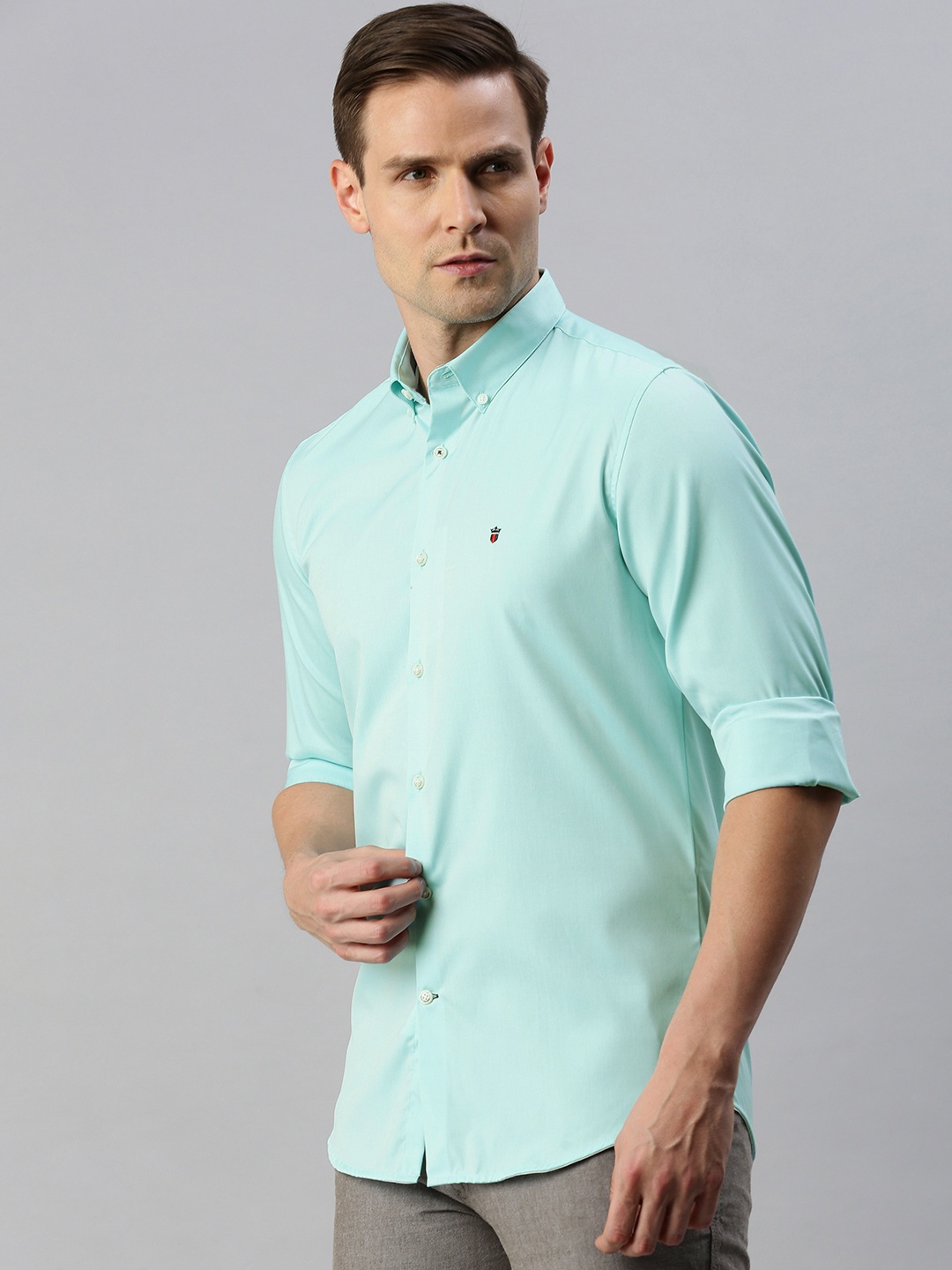 

Louis Philippe Sport Men Green Slim Fit Solid Casual Shirt
