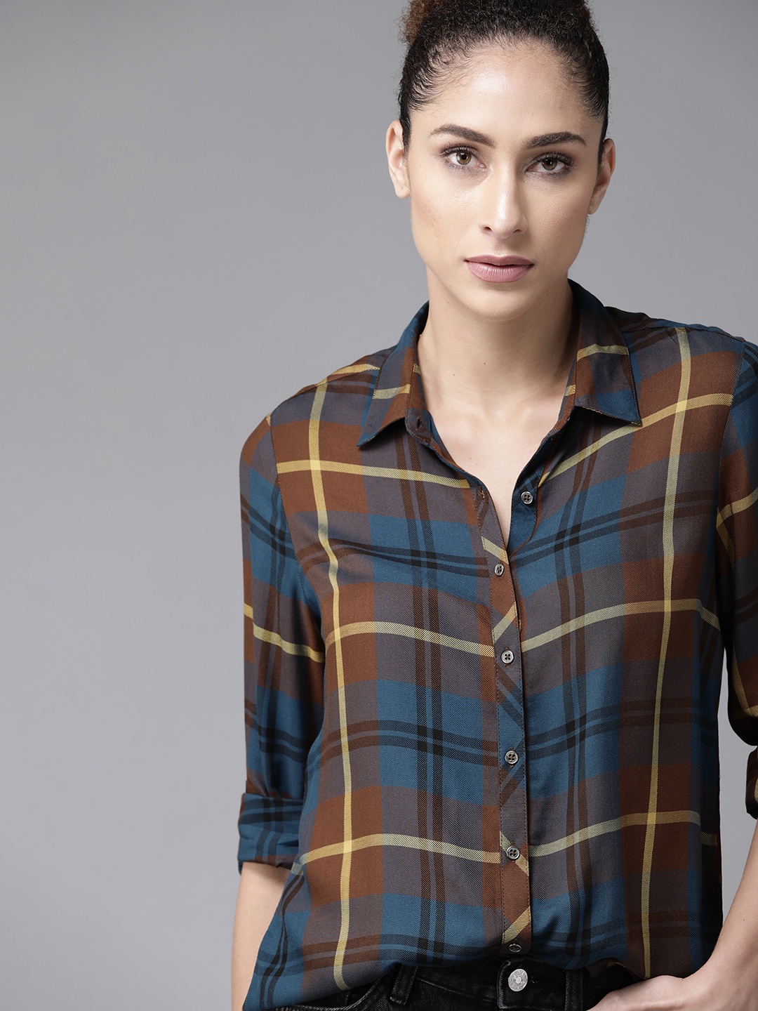 

Roadster Women Teal Blue Brown EcoVero Tartan Checks Casual Shirt
