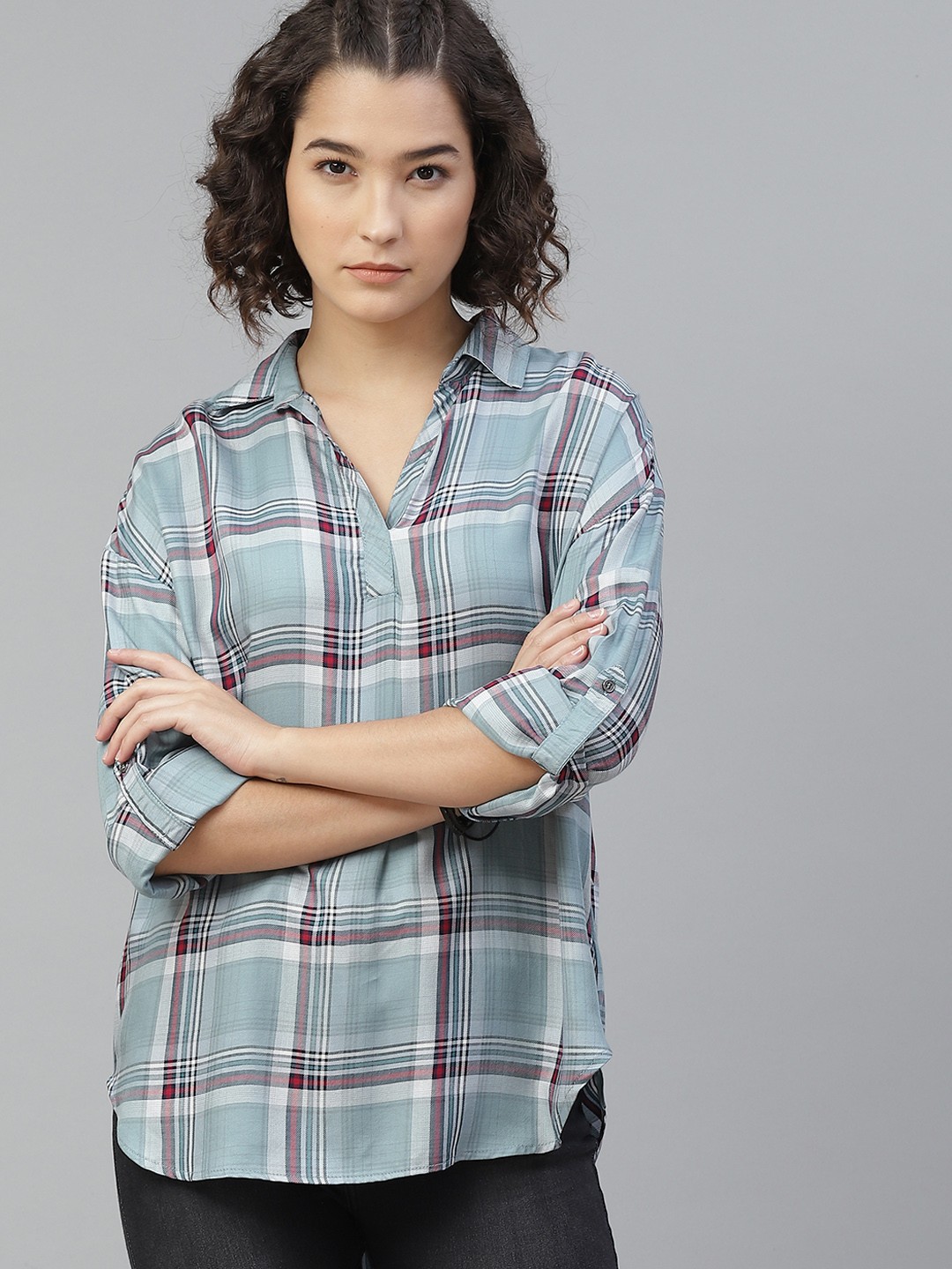 

The Roadster Lifestyle Co Blue Checked Roll-Up Sleeves Shirt Style Top