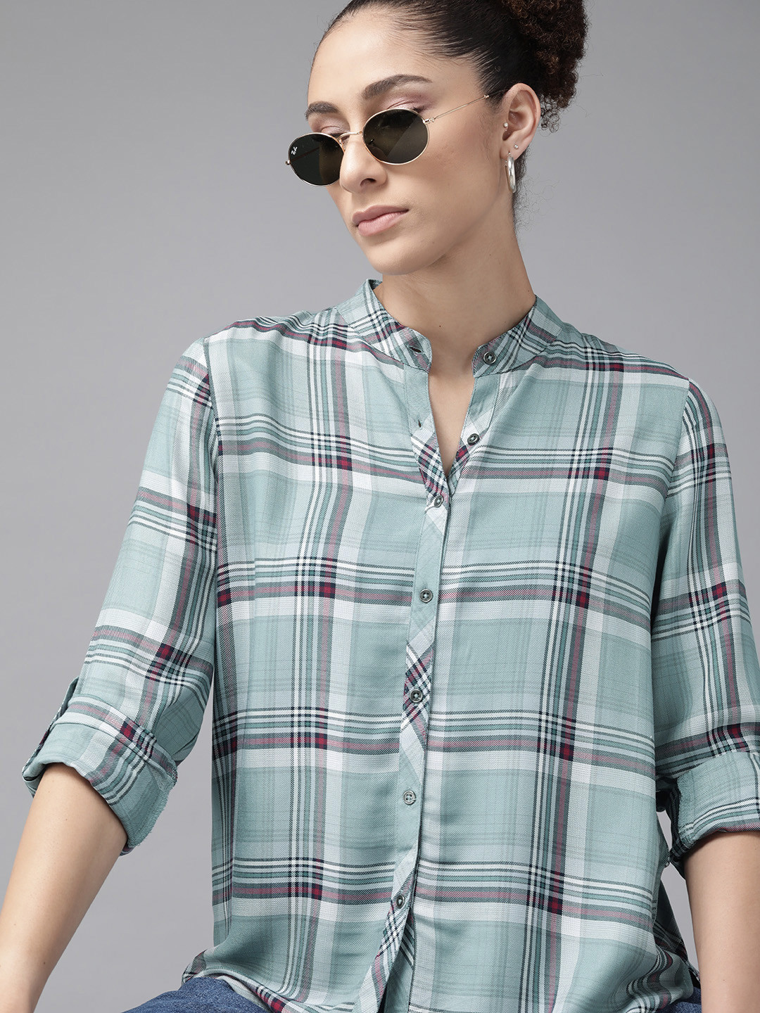 

The Roadster Lifestyle Co Women Blue & Red Sustainable EcoVero Tartan Checks Casual Shirt